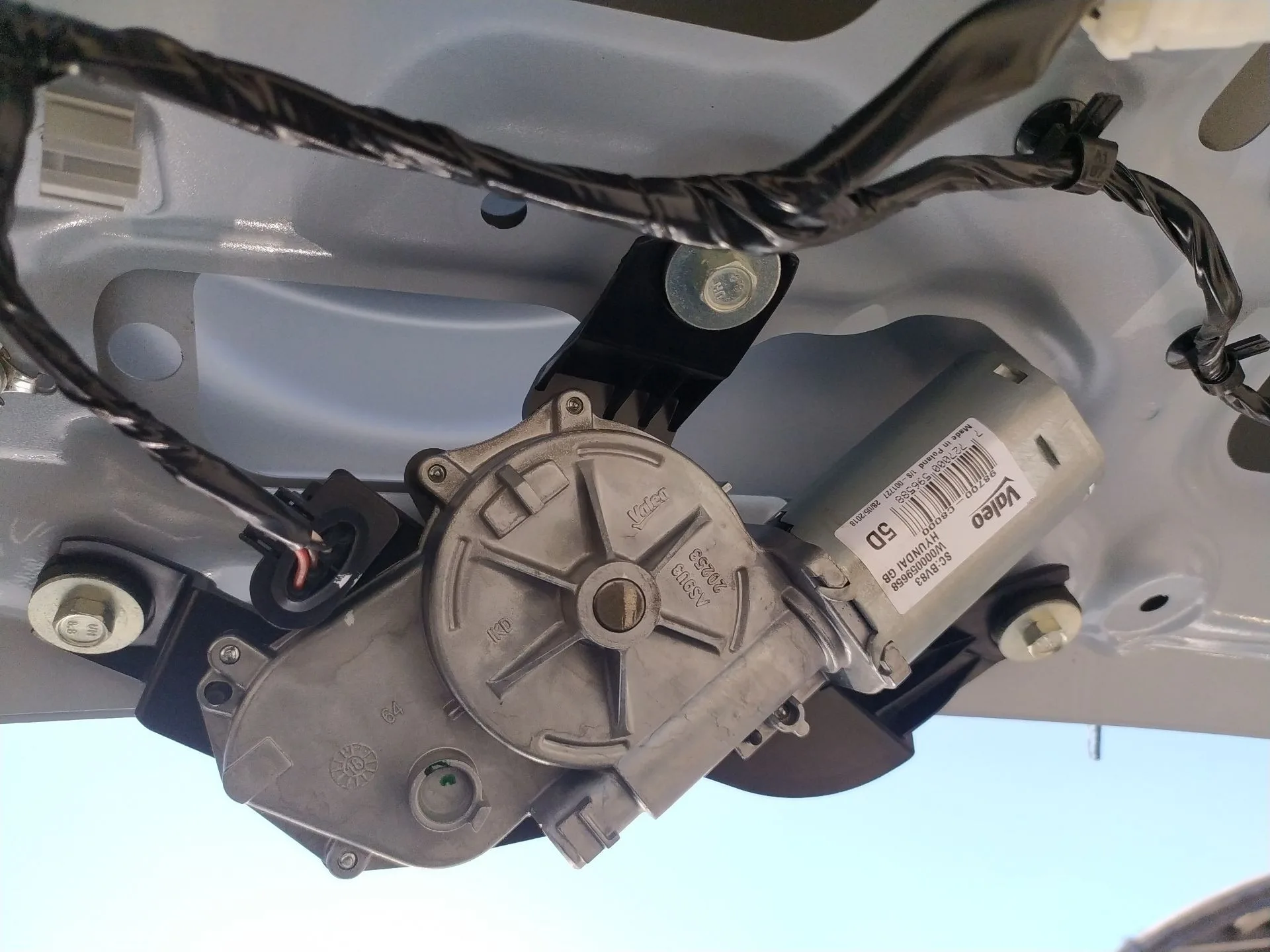 Motor Limpia Trasero para Hyundai I20 Ii (Gb, Ib)