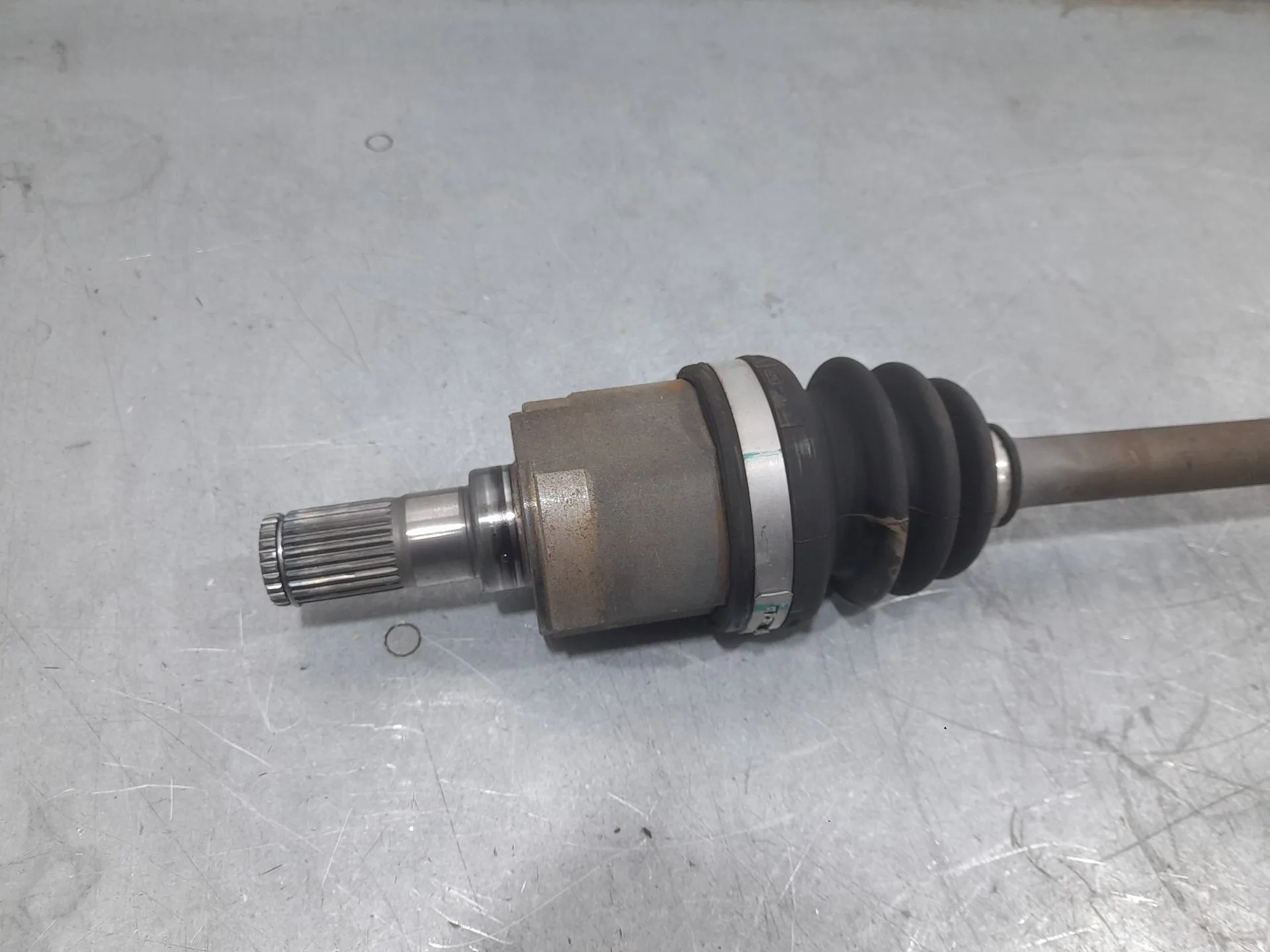 Transmision Delantera Izquierda para Hyundai I20 Ii (Gb, Ib)