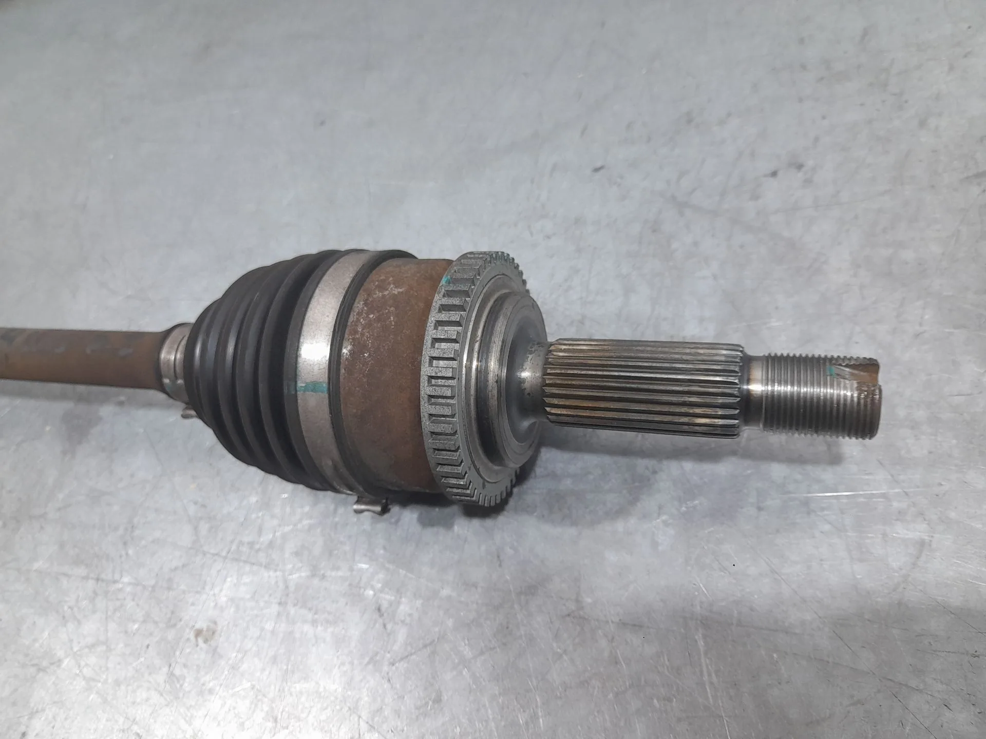 Transmision Delantera Izquierda para Hyundai I20 Ii (Gb, Ib)