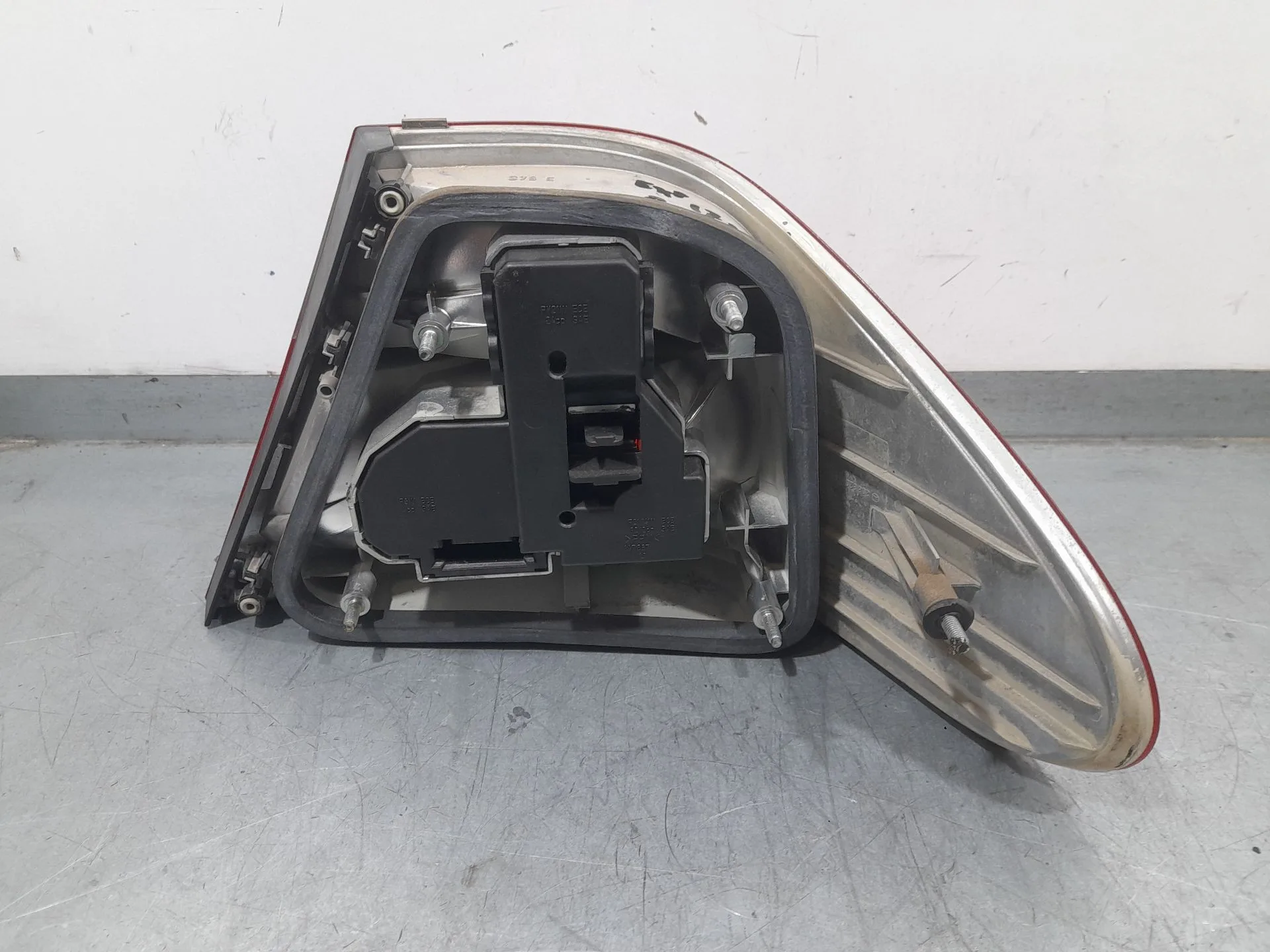 Piloto Trasero Izquierdo Interior para Mercedes-Benz Clk (C208)