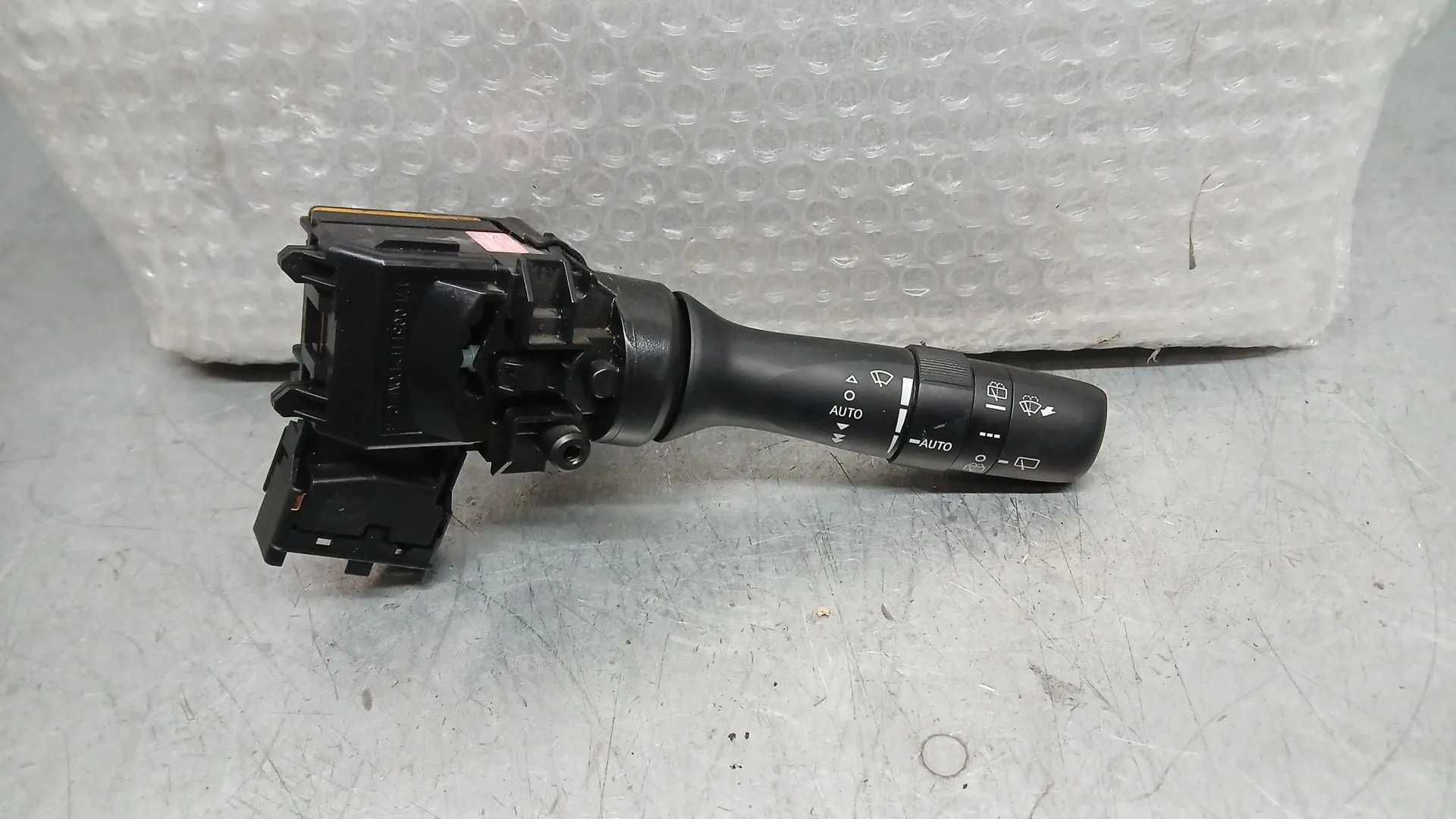 Mando Limpia para Toyota Yaris (_P13_)
