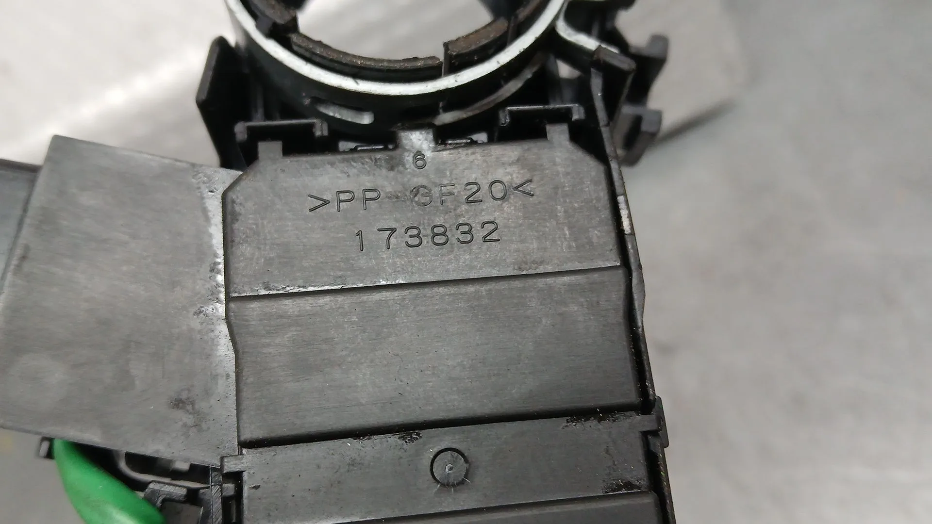 Mando Luces para Toyota Yaris (_P13_)