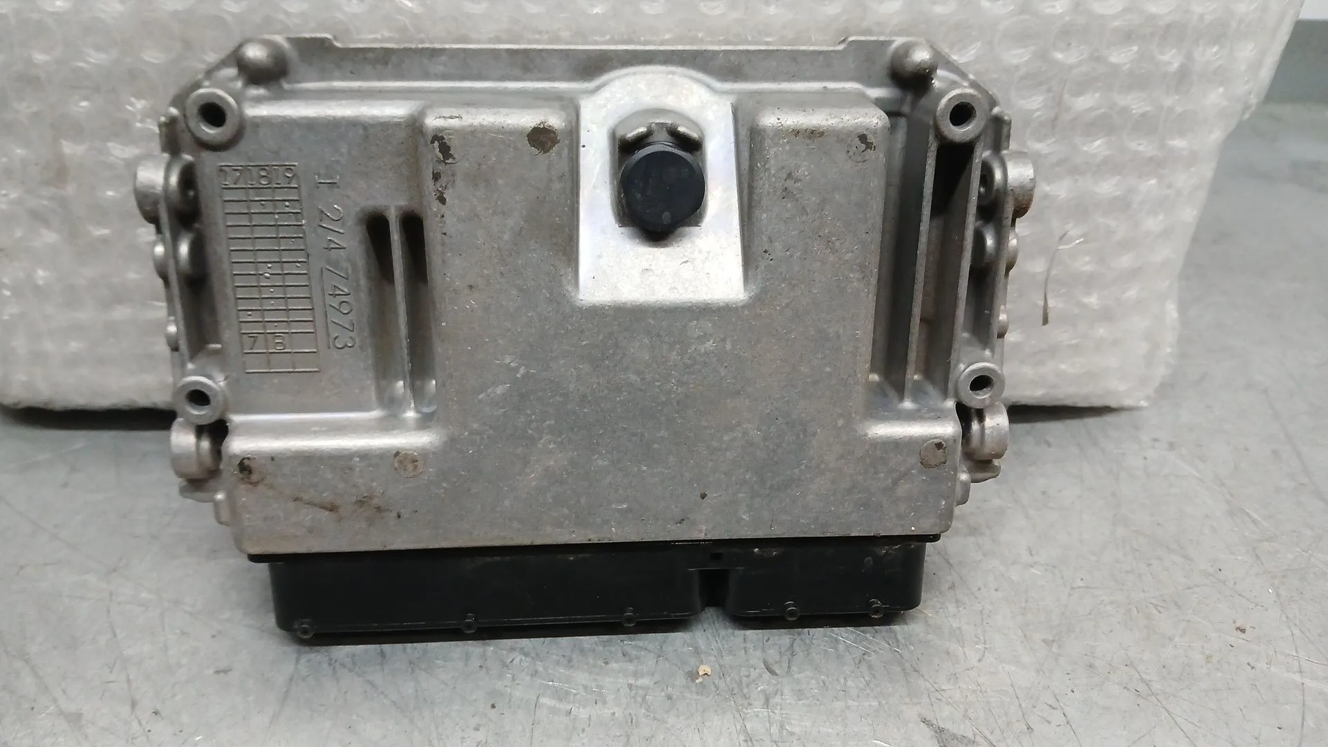 Centralita Motor Uce para Toyota Yaris (_P13_)