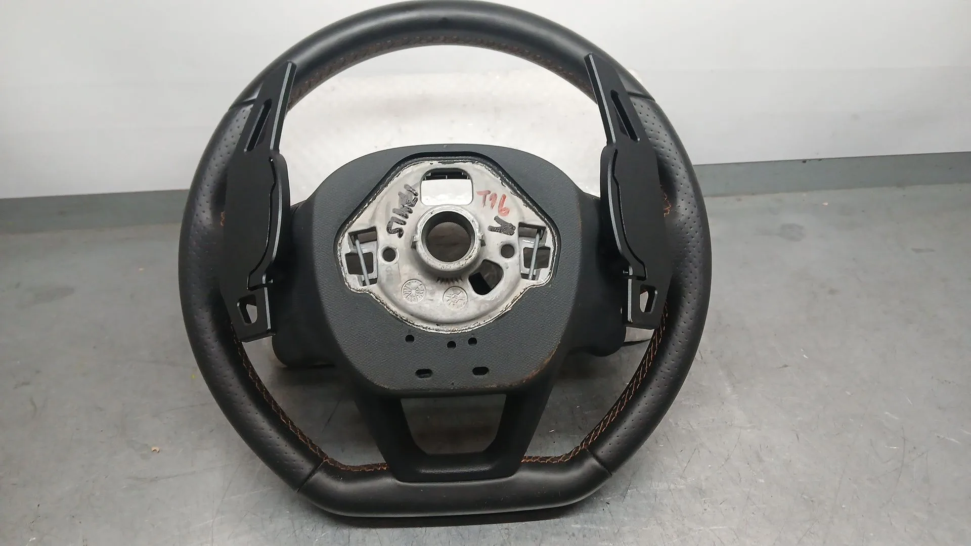 Volante para Cupra Formentor (Km7, Kmp)