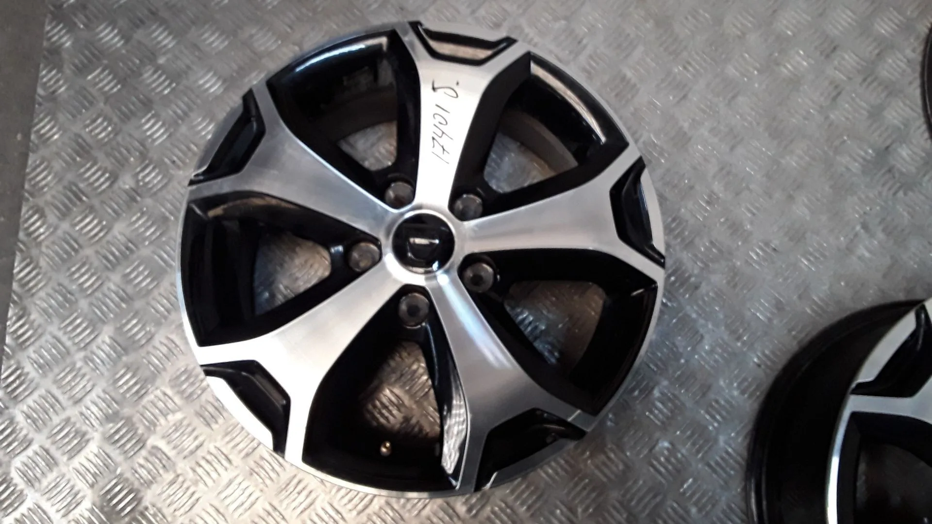Juego Llantas Aluminio para Dacia Duster (Hs_)
