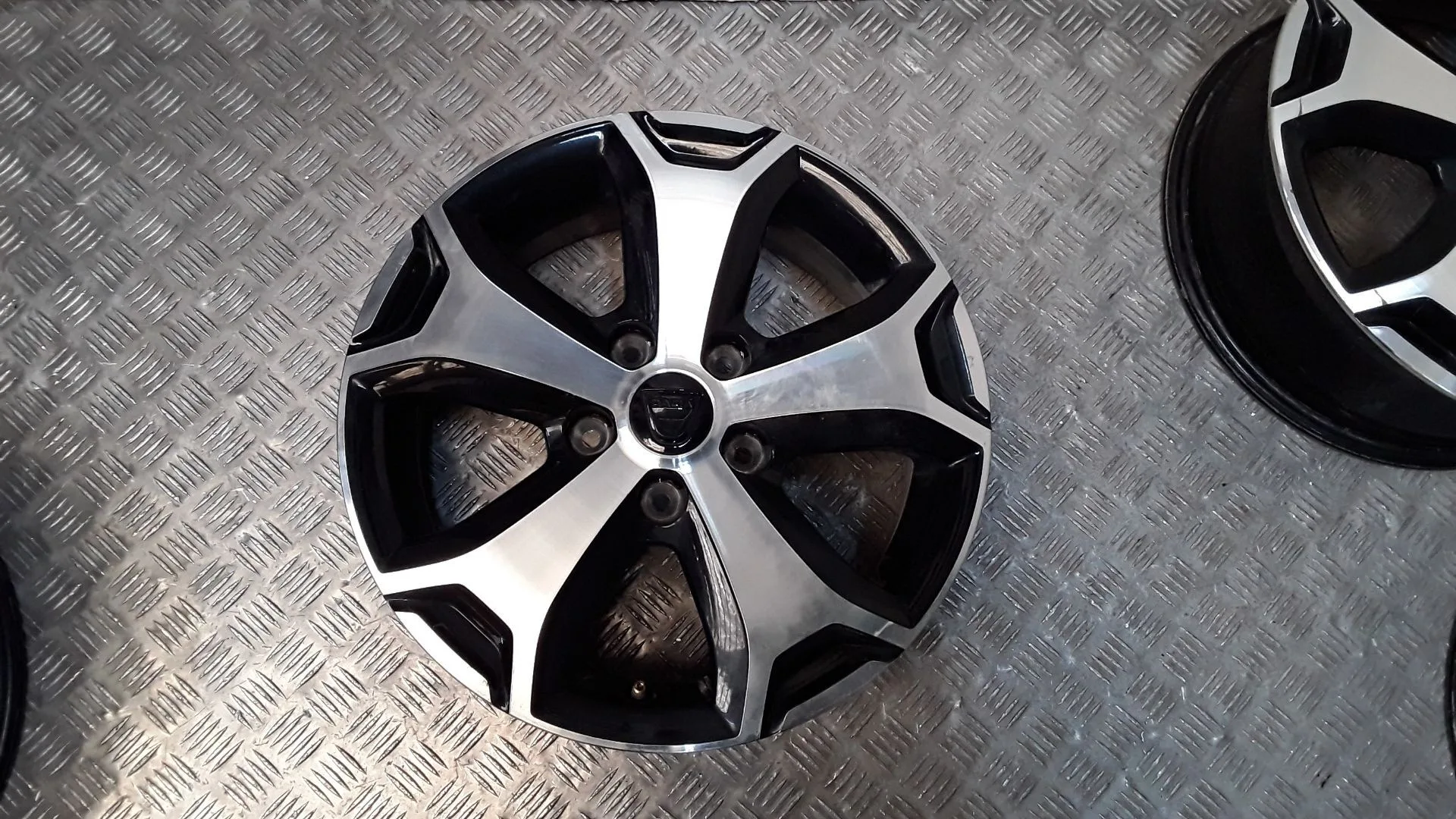 Juego Llantas Aluminio para Dacia Duster (Hs_)