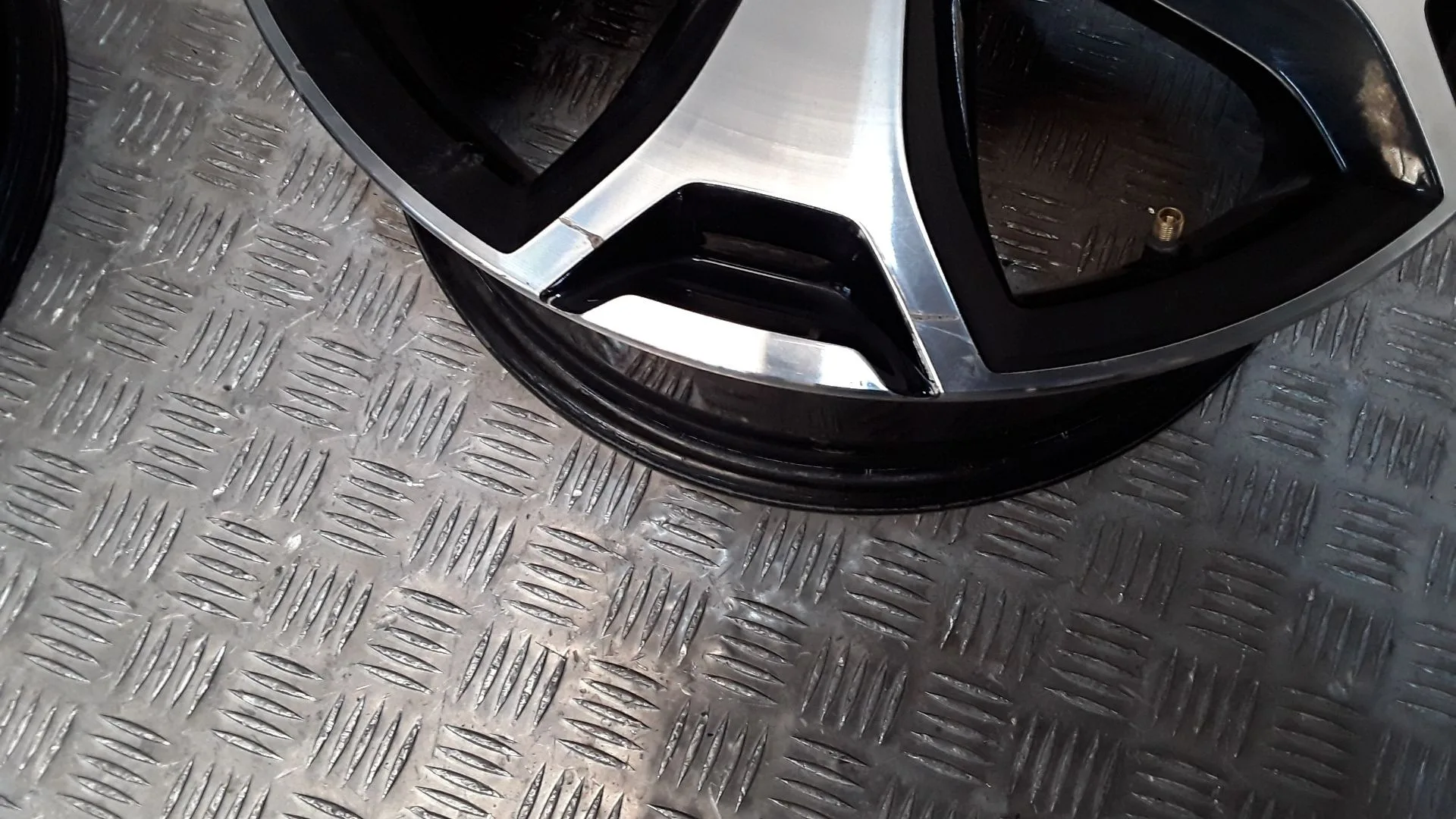 Juego Llantas Aluminio para Dacia Duster (Hs_)