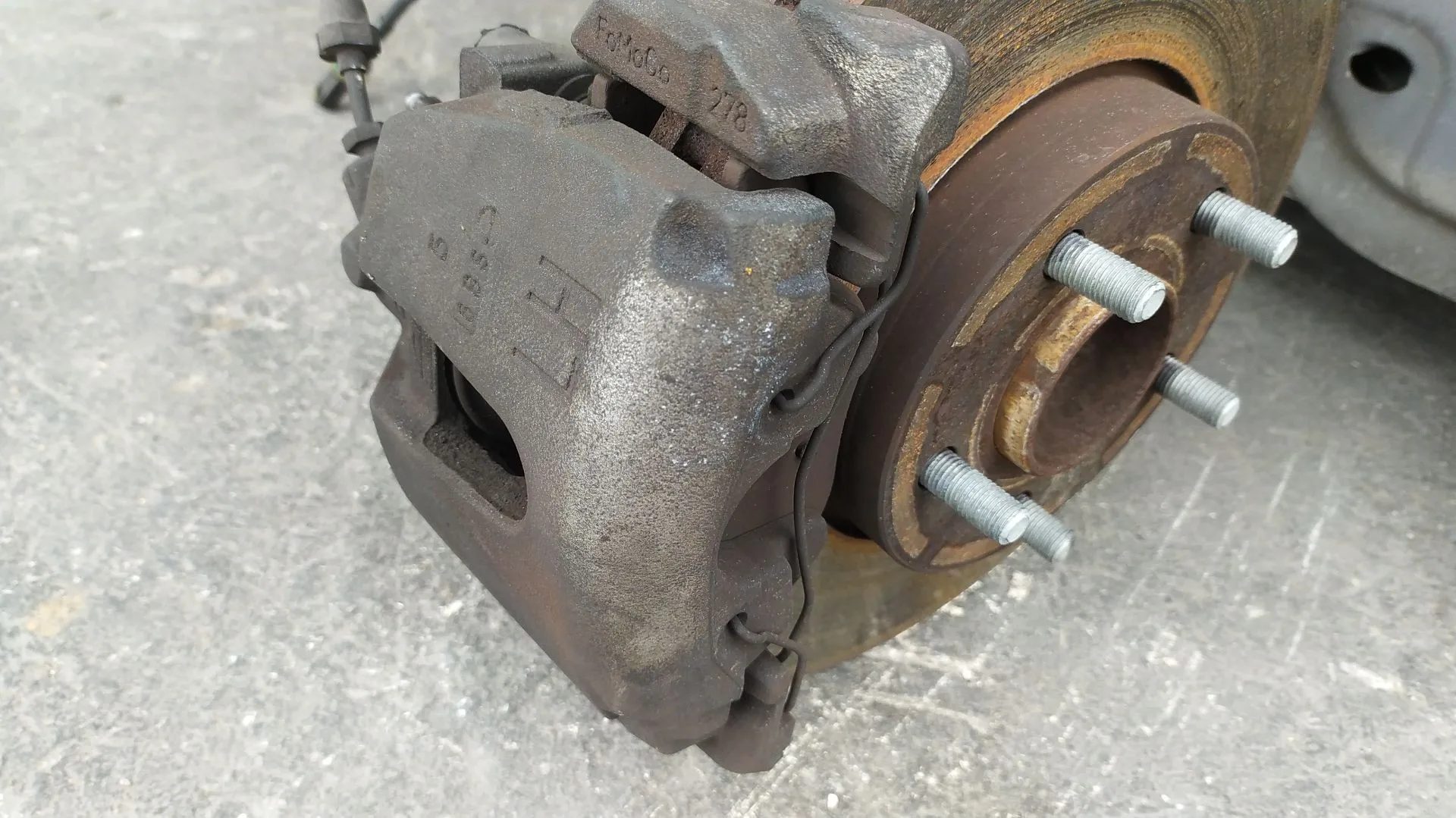 Pinza Freno Delantera Izquierda para Ford Focus Iii
