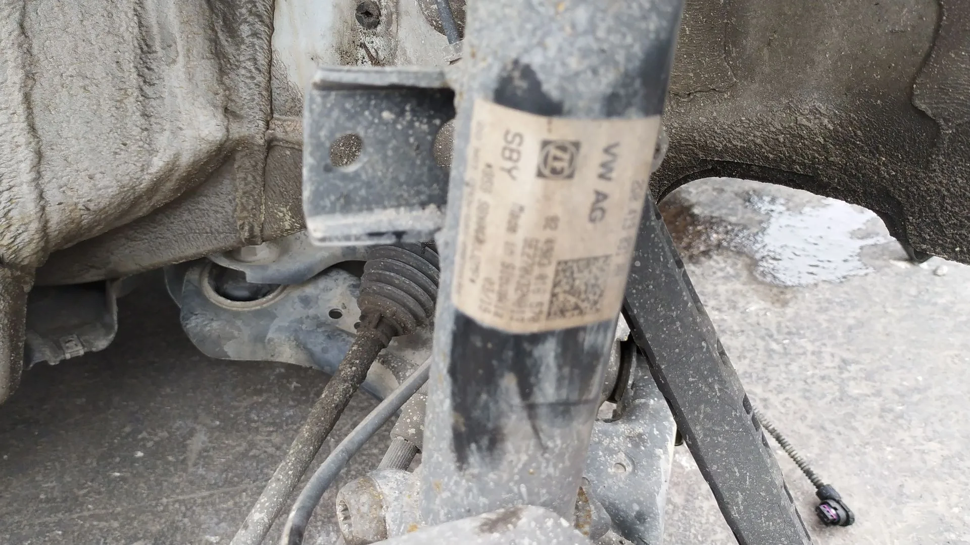 Amortiguador Delantero Derecho para Seat Ibiza V (Kj1, Kjg)