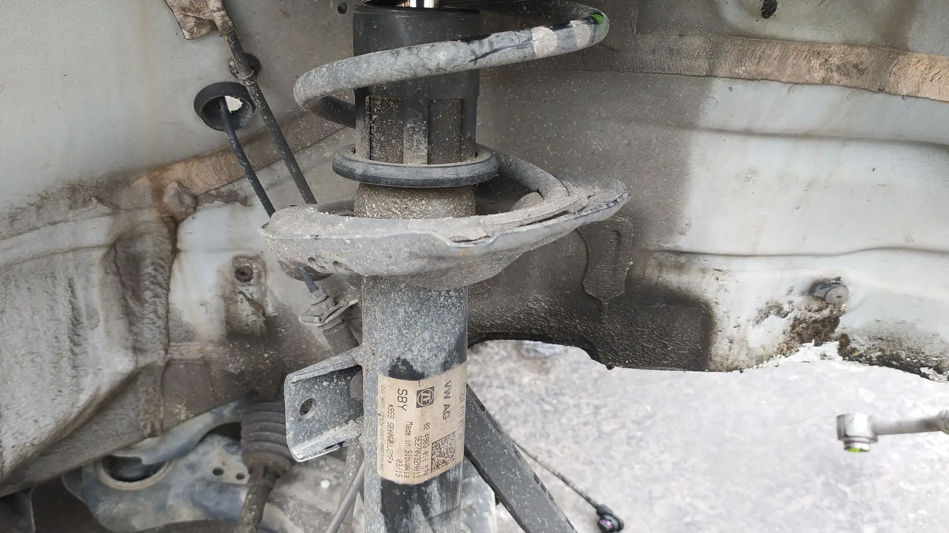 Amortiguador Delantero Derecho para Seat Ibiza V (Kj1, Kjg)