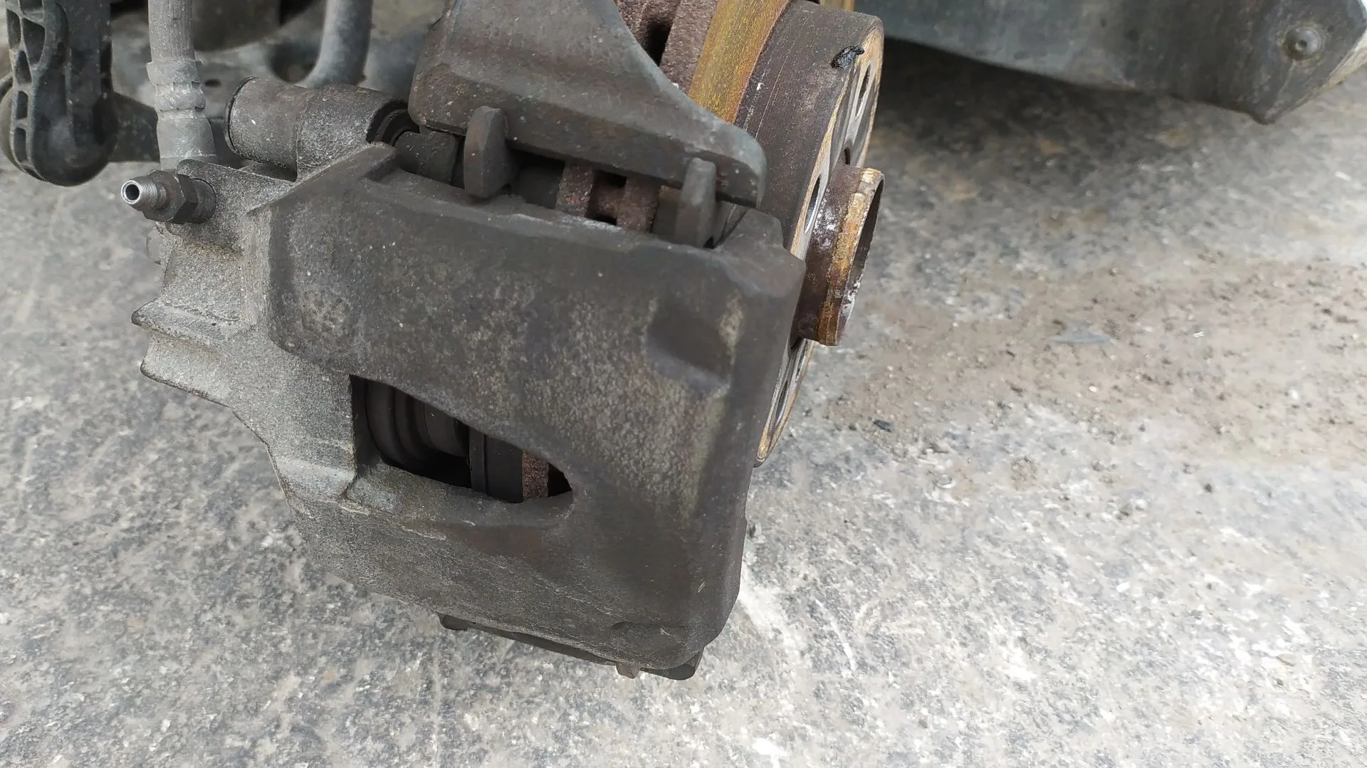 Pinza Freno Delantera Izquierda para Seat Ibiza V (Kj1, Kjg)