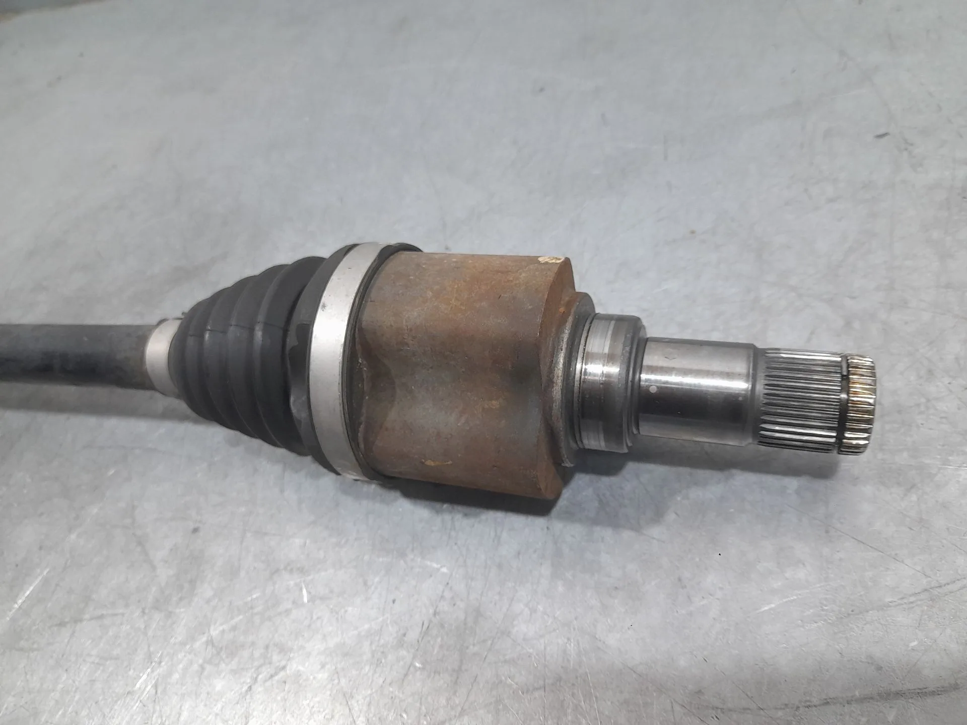 Transmision Delantera Izquierda para Seat Ibiza V (Kj1, Kjg)