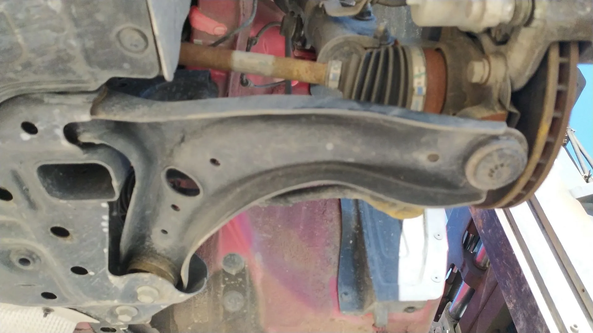 Brazo Suspension Inferior Delantero Izquierdo para Hyundai I20 Iii (Bc3, Bi3)
