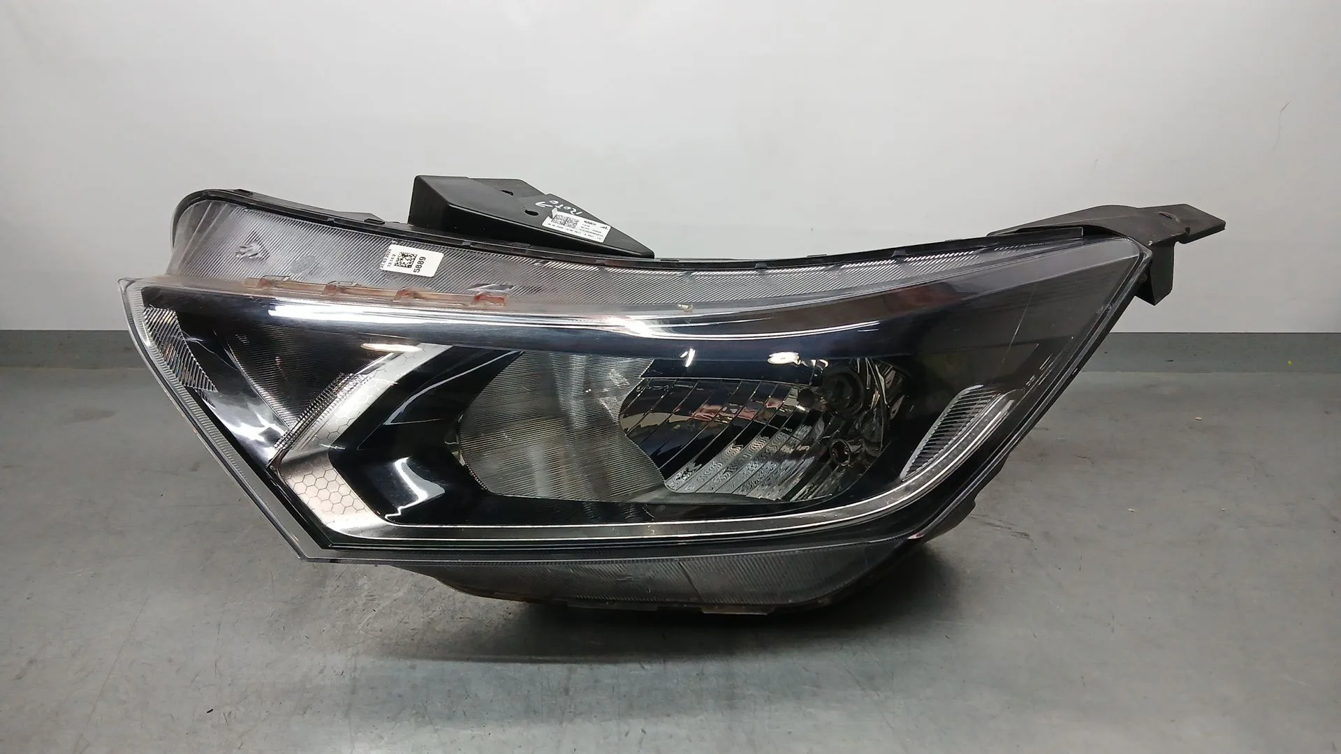 Faro Izquierdo para Hyundai I20 Iii (Bc3, Bi3)