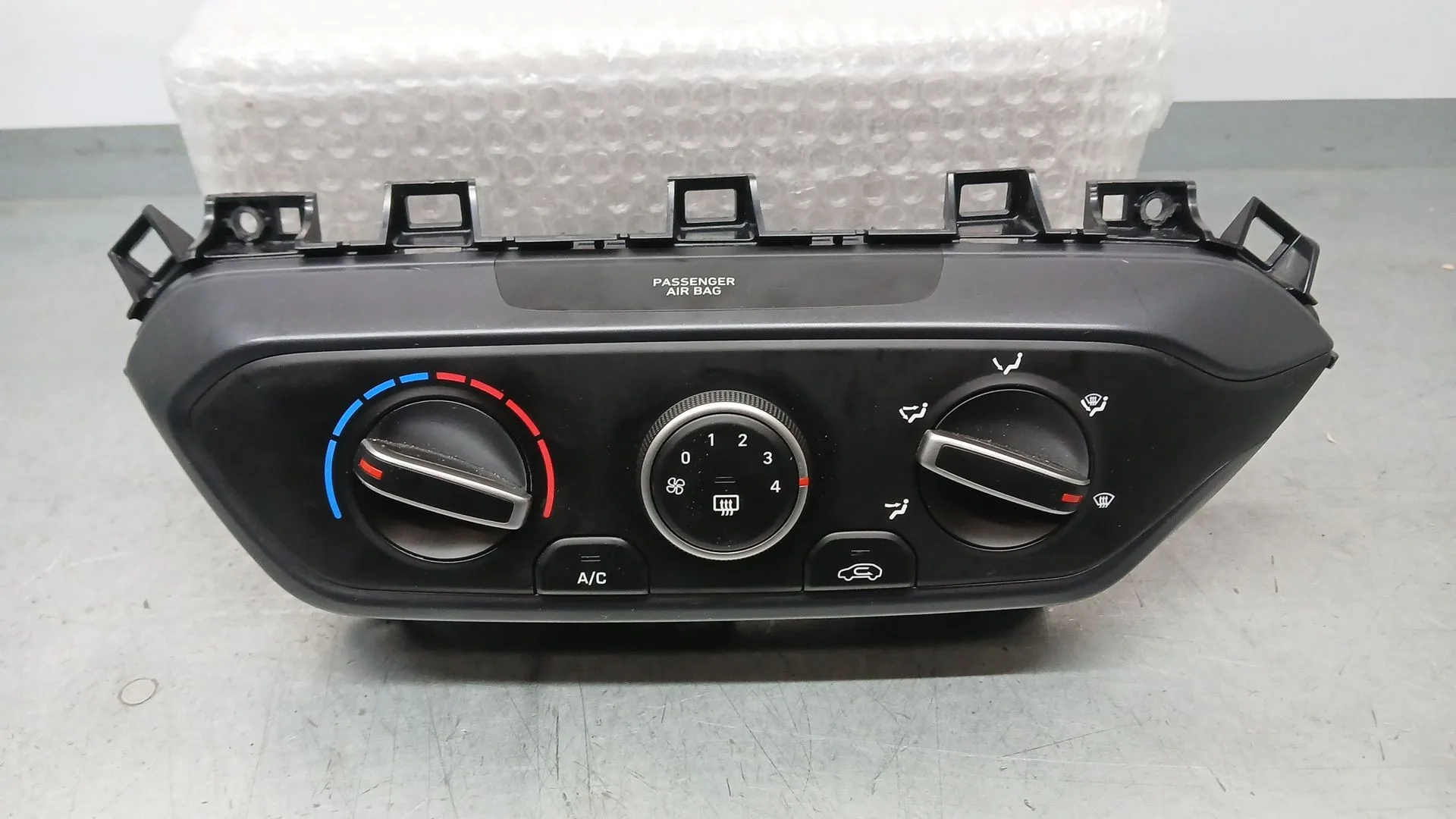 Mando Calefaccion / Aire Acondicionado para Hyundai I20 Iii (Bc3, Bi3)