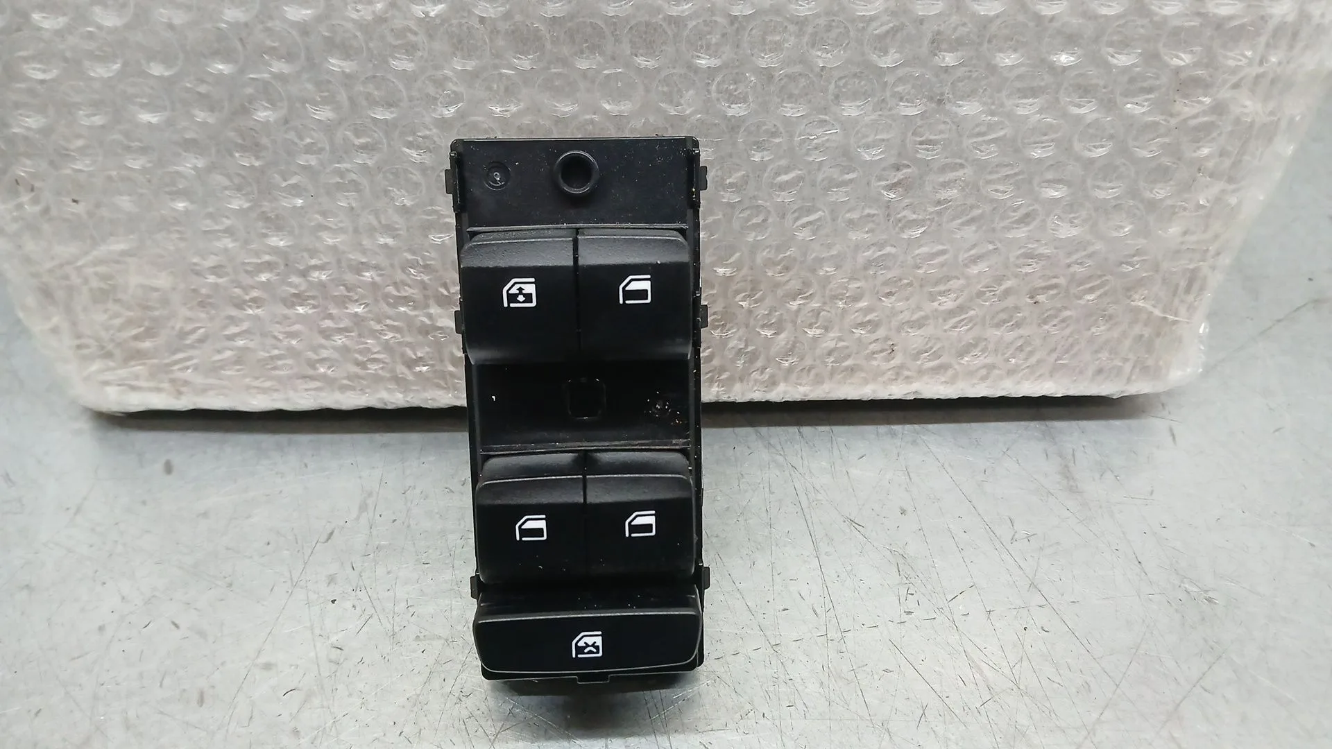 Mando Elevalunas Delantero Izquierdo para Hyundai I20 Iii (Bc3, Bi3)
