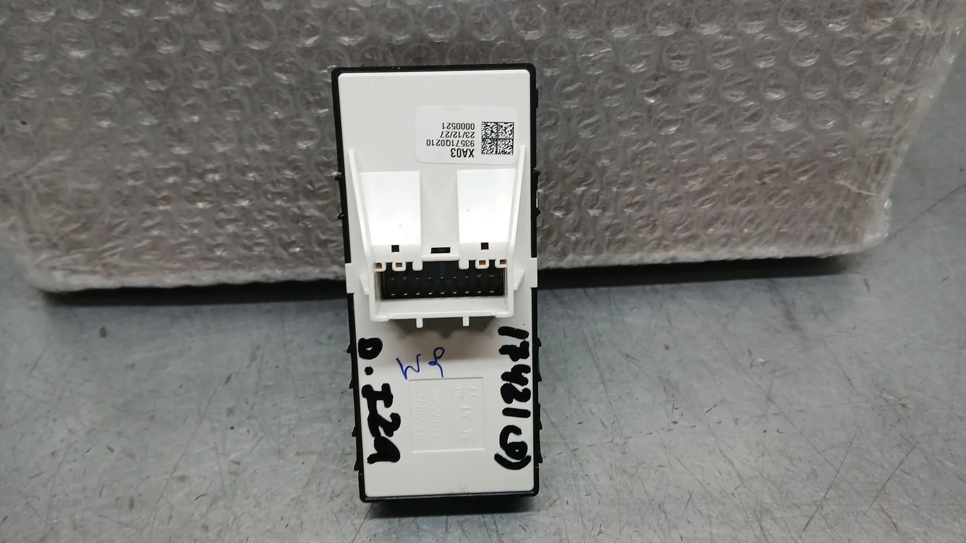 Mando Elevalunas Delantero Izquierdo para Hyundai I20 Iii (Bc3, Bi3)