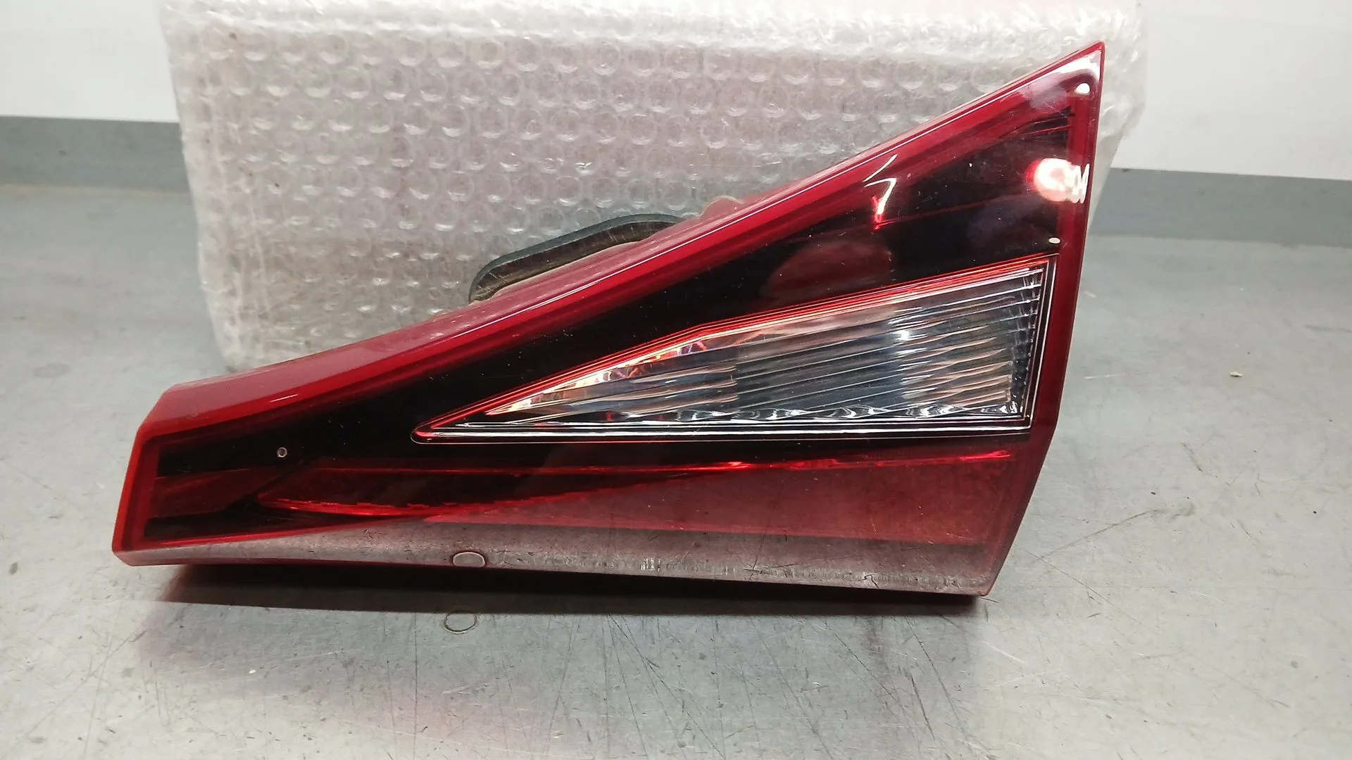 Piloto Trasero Derecho Interior para Hyundai I20 Iii (Bc3, Bi3)