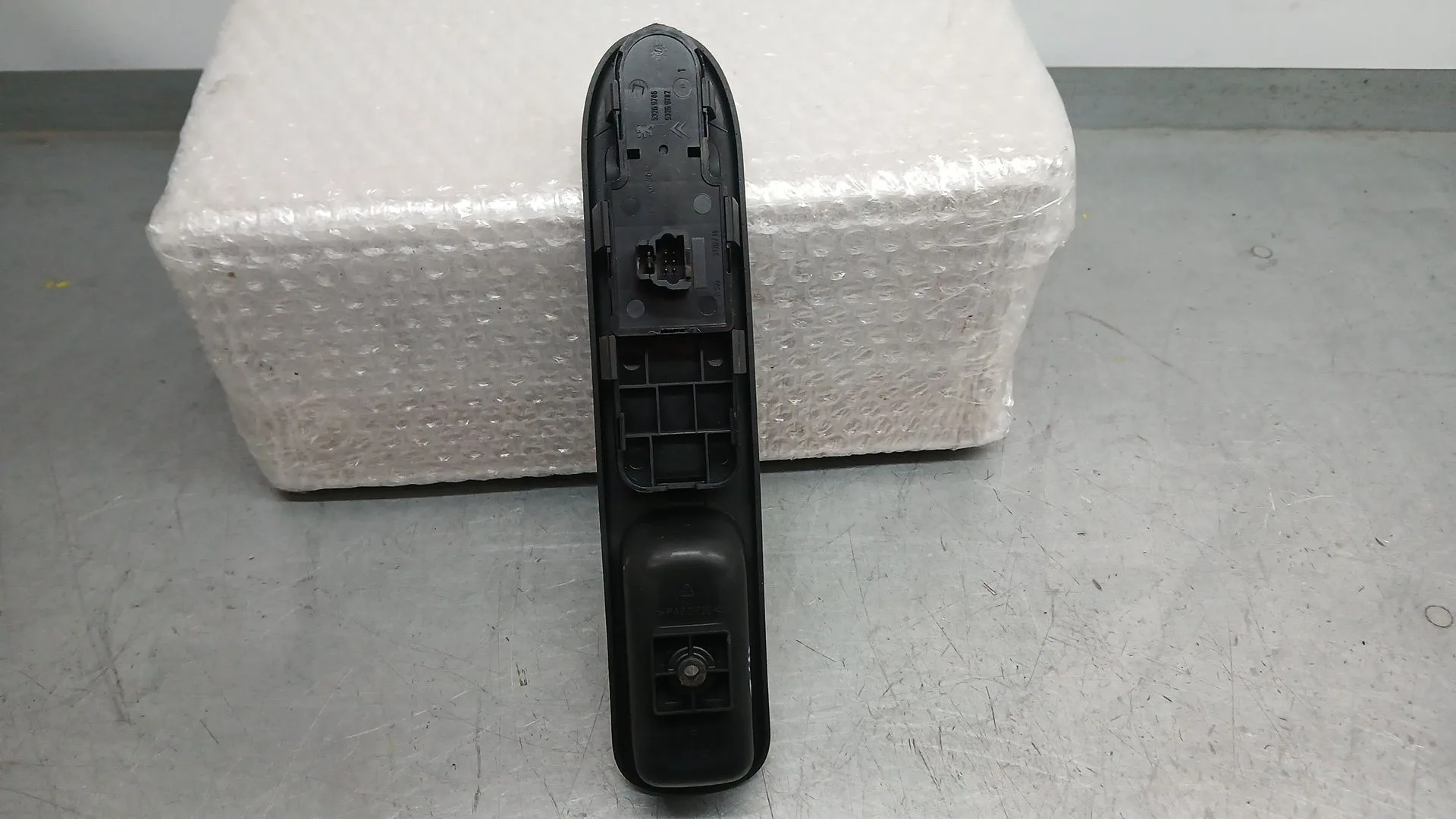 Mando Elevalunas Delantero Izquierdo para Peugeot 307 Sw (3H)