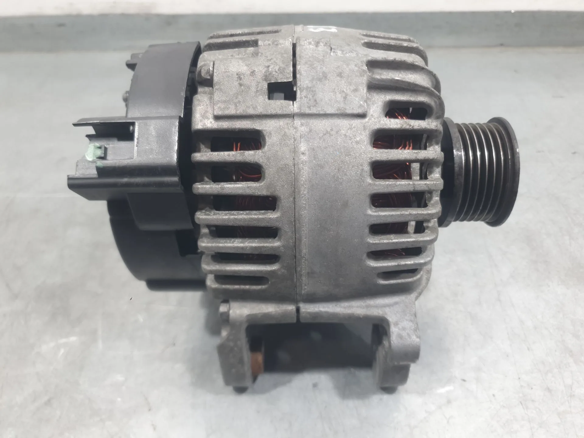 Alternador para Volkswagen Polo V (6R1, 6C1)