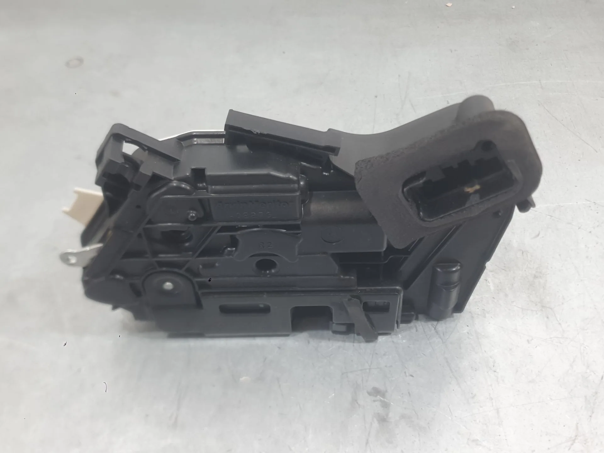 Cerradura Puerta Delantera Derecha para Volkswagen Polo V (6R1, 6C1)