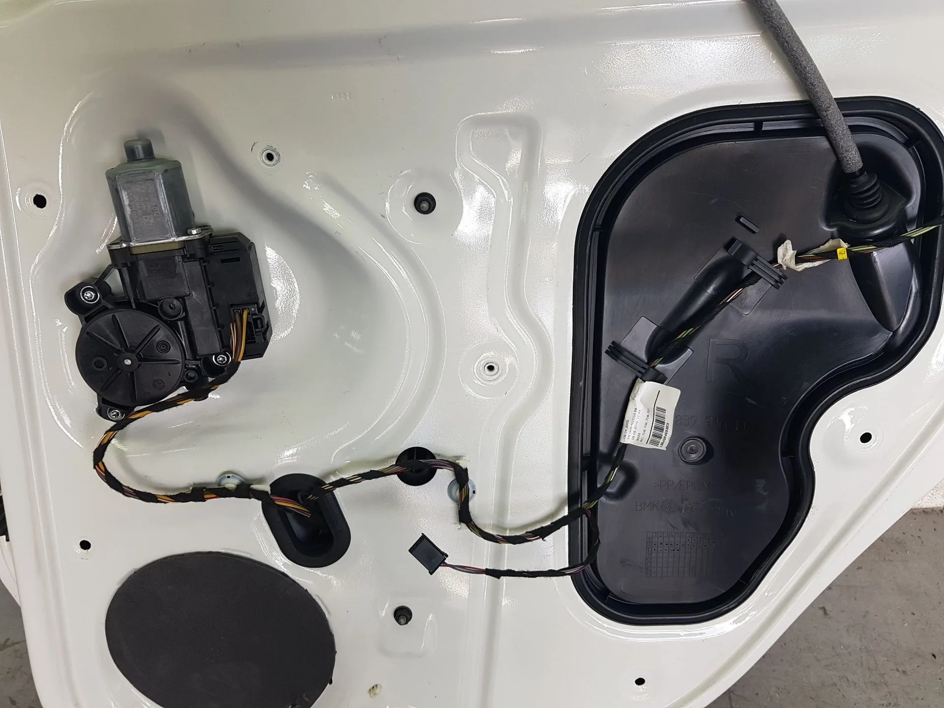 Elevalunas Trasero Derecho para Volkswagen Polo V (6R1, 6C1)