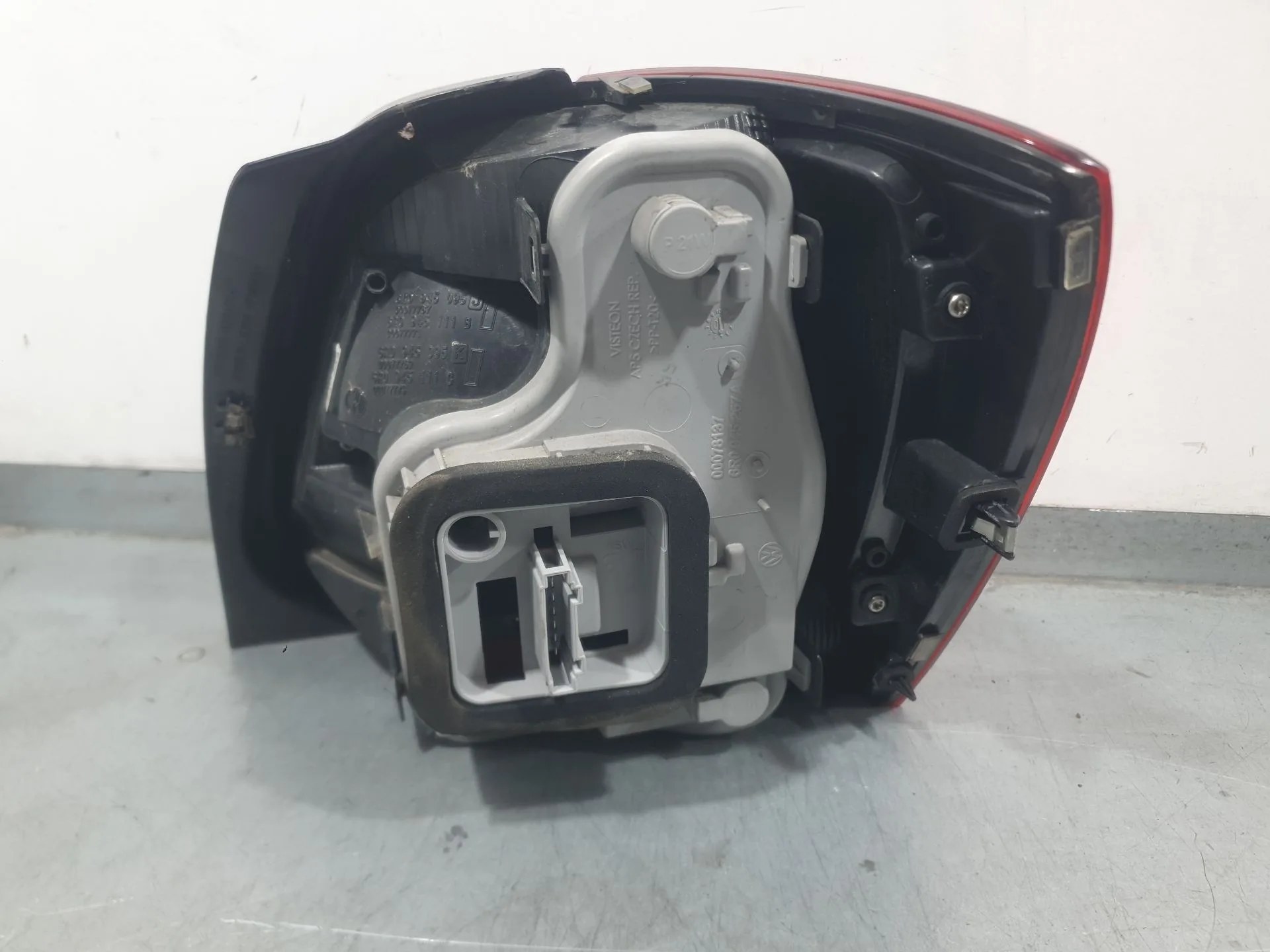 Piloto Trasero Izquierdo para Volkswagen Polo V (6R1, 6C1)