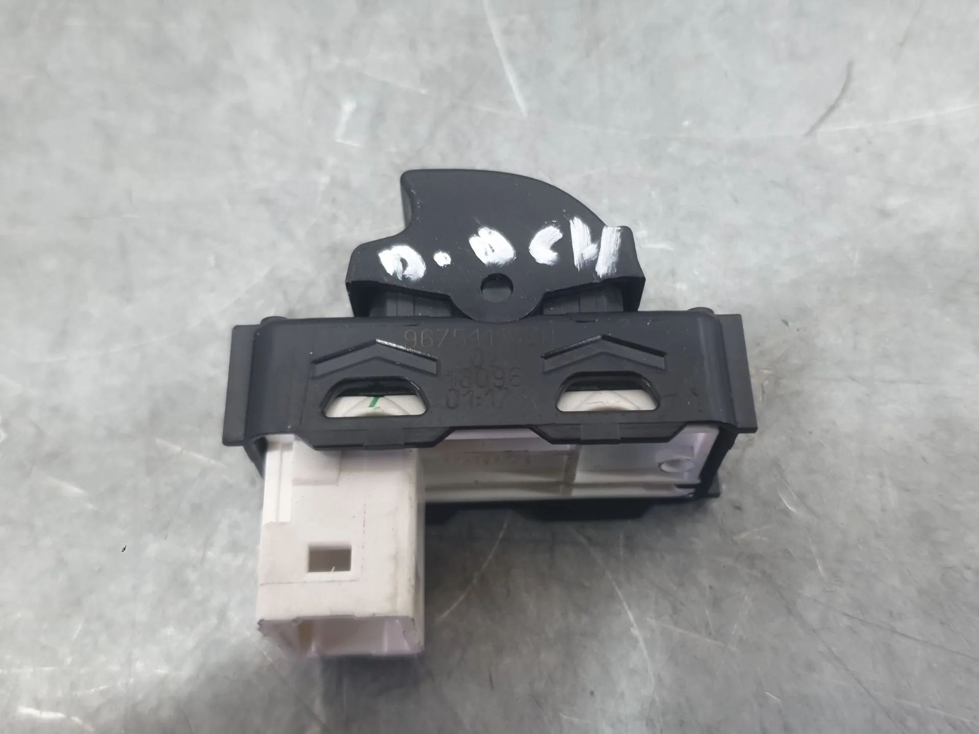 Mando Elevalunas Delantero Derecho para Peugeot 208 I (Ca_, Cc_)