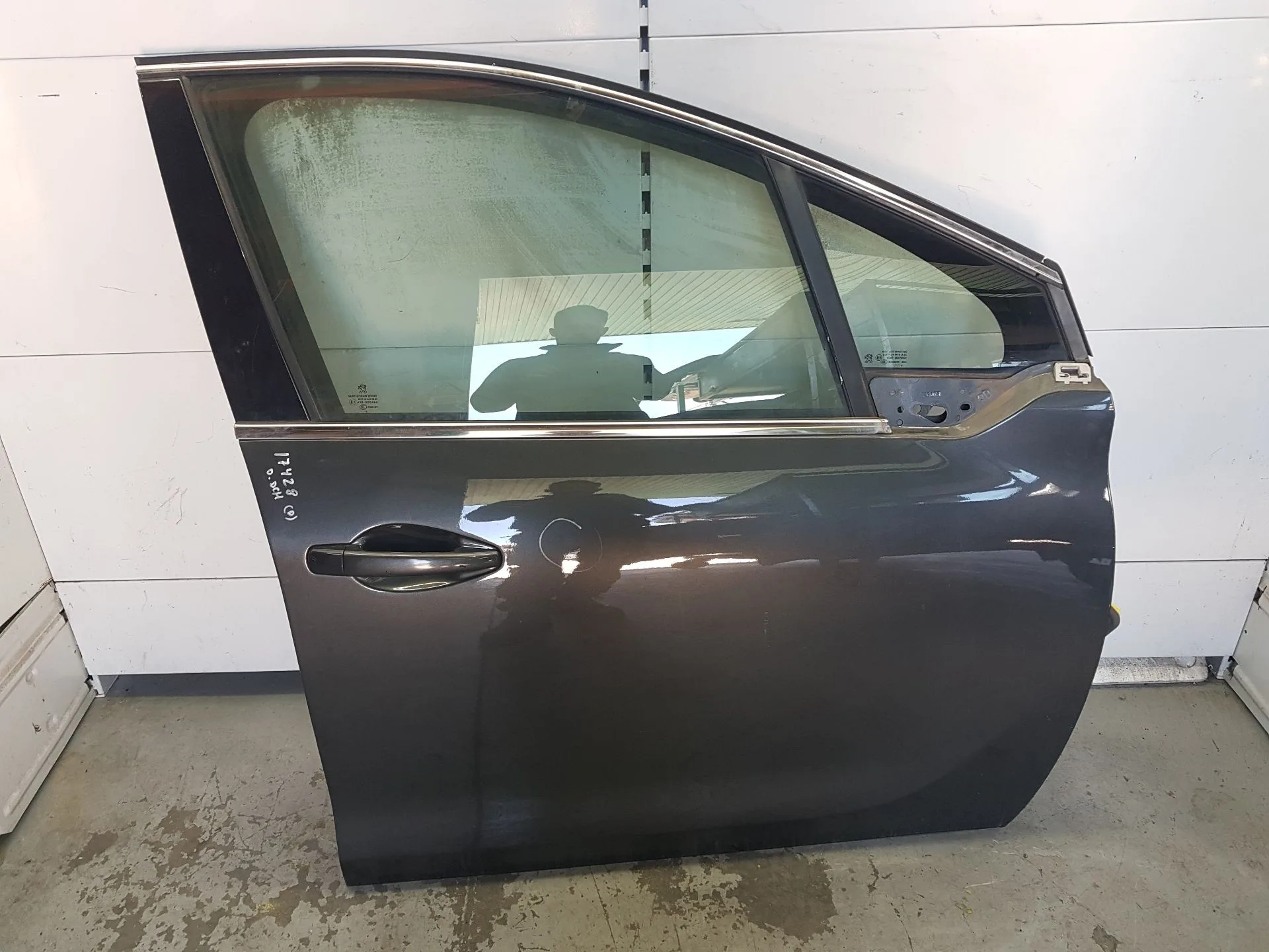 Puerta Delantera Derecha para Peugeot 208 I (Ca_, Cc_)