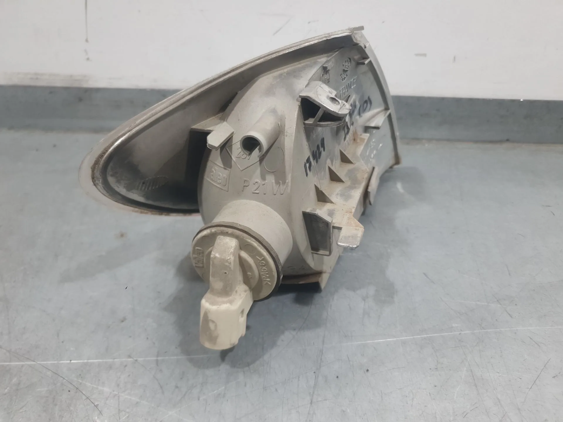 Piloto Delantero Izquierdo para Renault Megane I Classic (La0/1_)