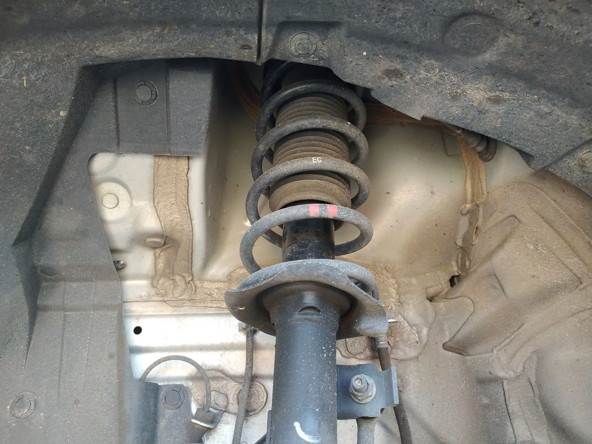Amortiguador Delantero Izquierdo para Nissan Micra V (K14)