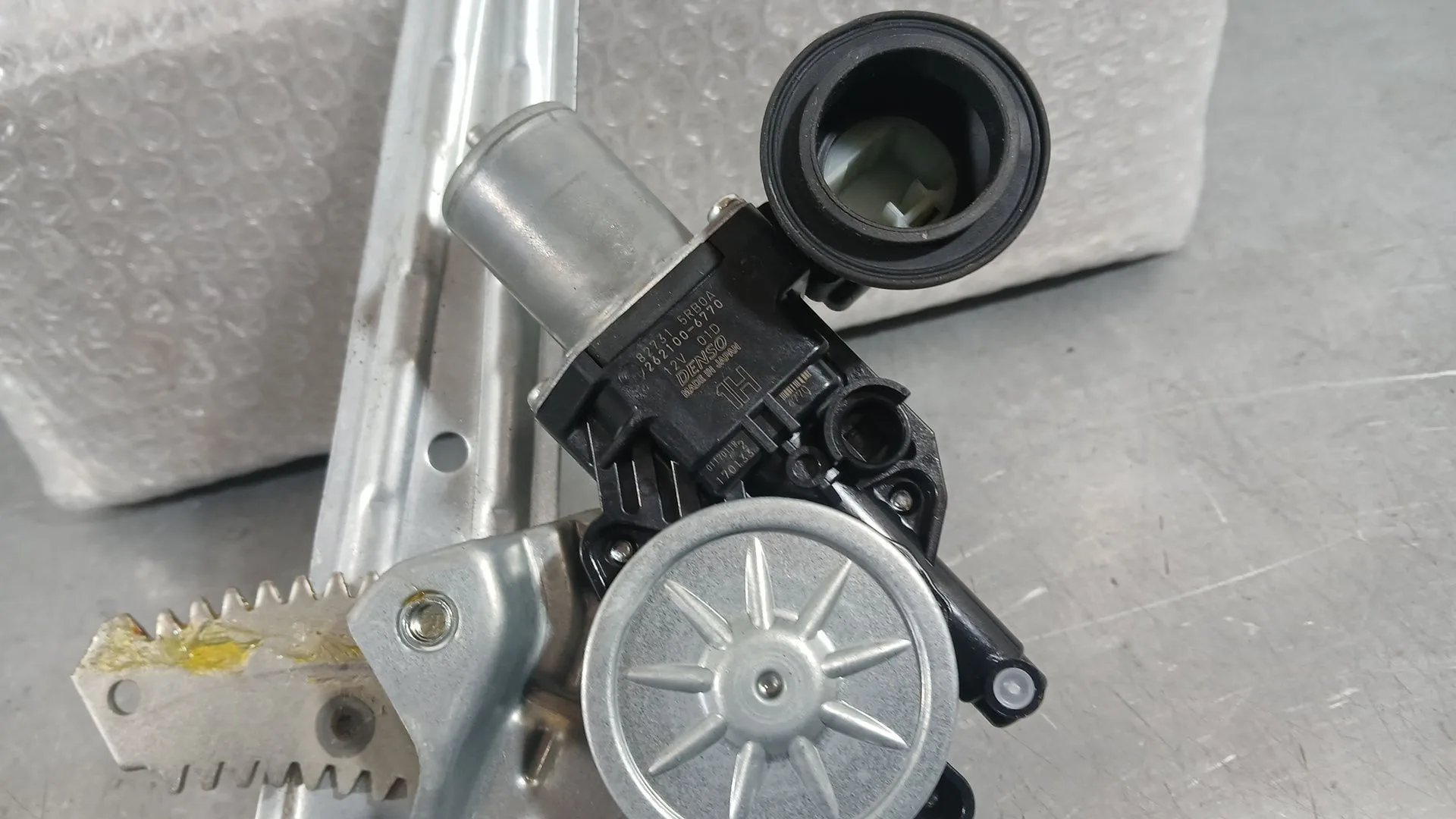 Elevalunas Trasero Derecho para Nissan Micra V (K14)