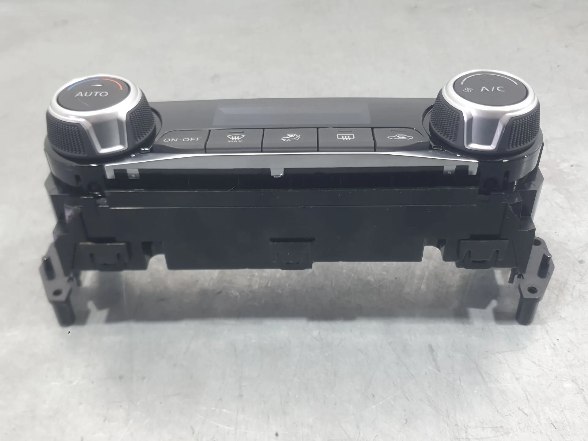 Mando Climatizador para Nissan Micra V (K14)