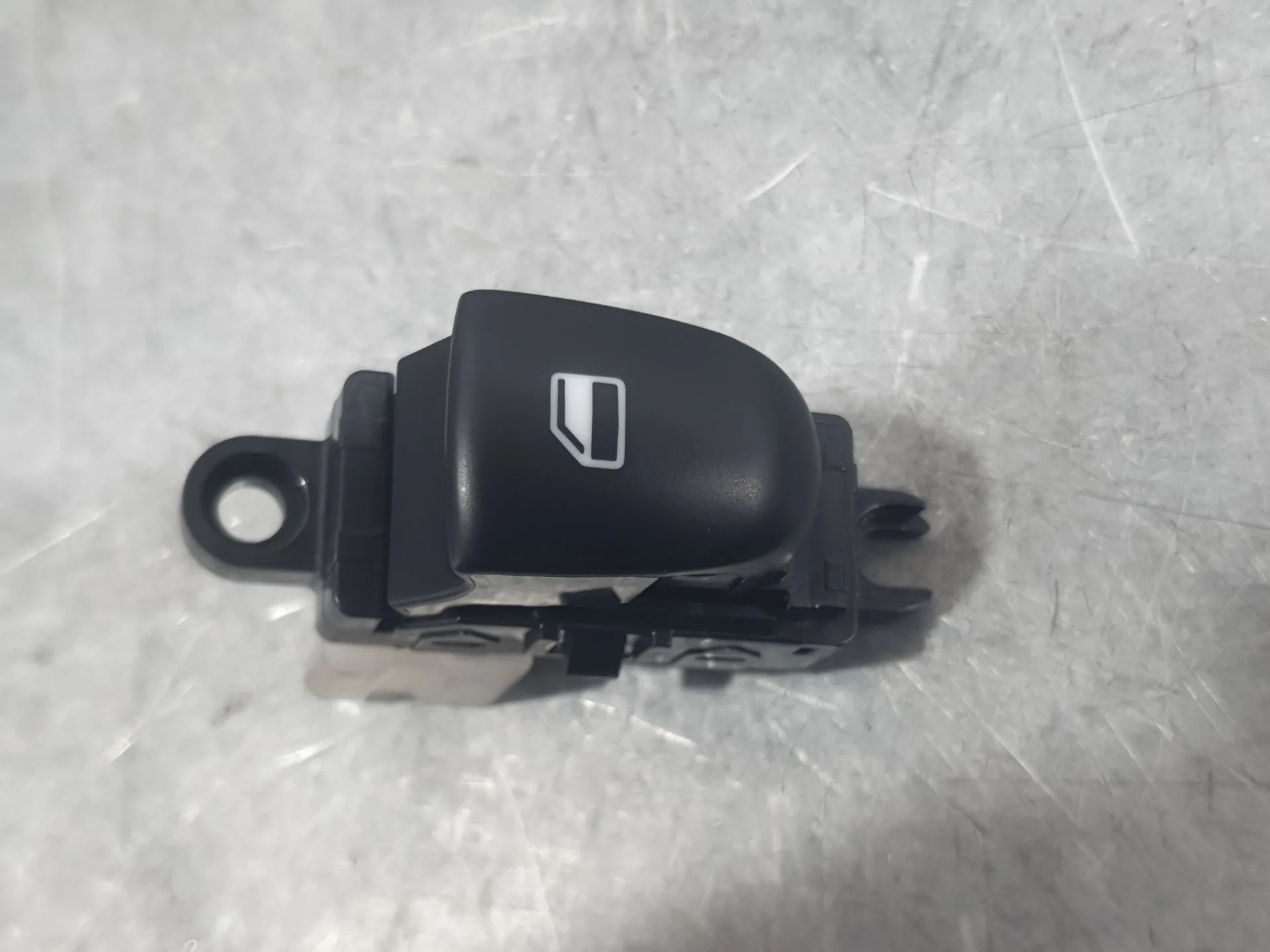 Mando Elevalunas Trasero Derecho para Nissan Micra V (K14)