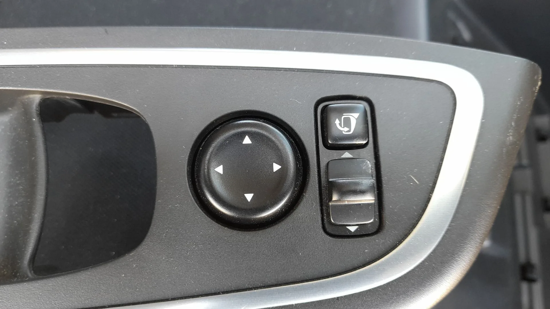 Mando Retrovisor para Nissan Micra V (K14)