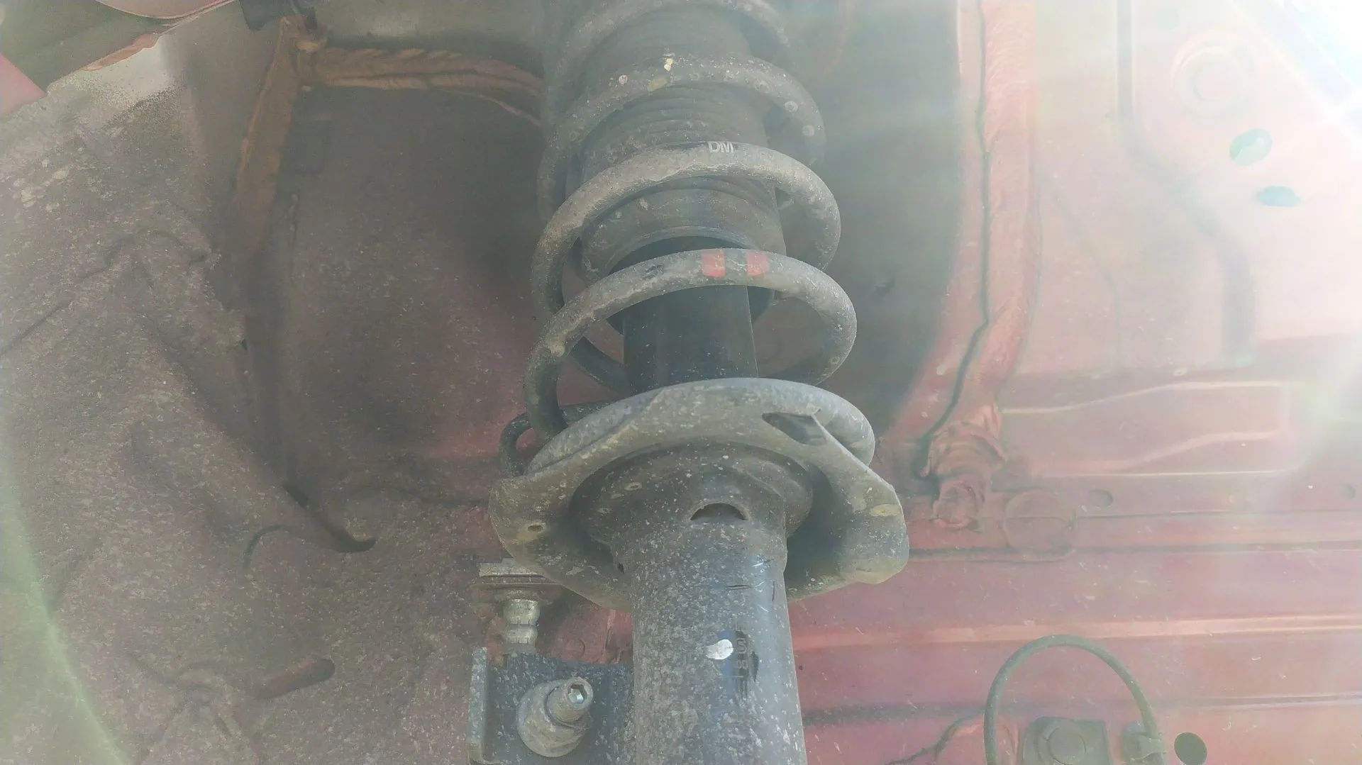 Amortiguador Delantero Derecho para Nissan Micra V (K14)