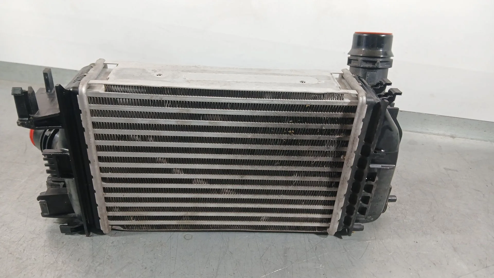 Intercooler para Nissan Micra V (K14)