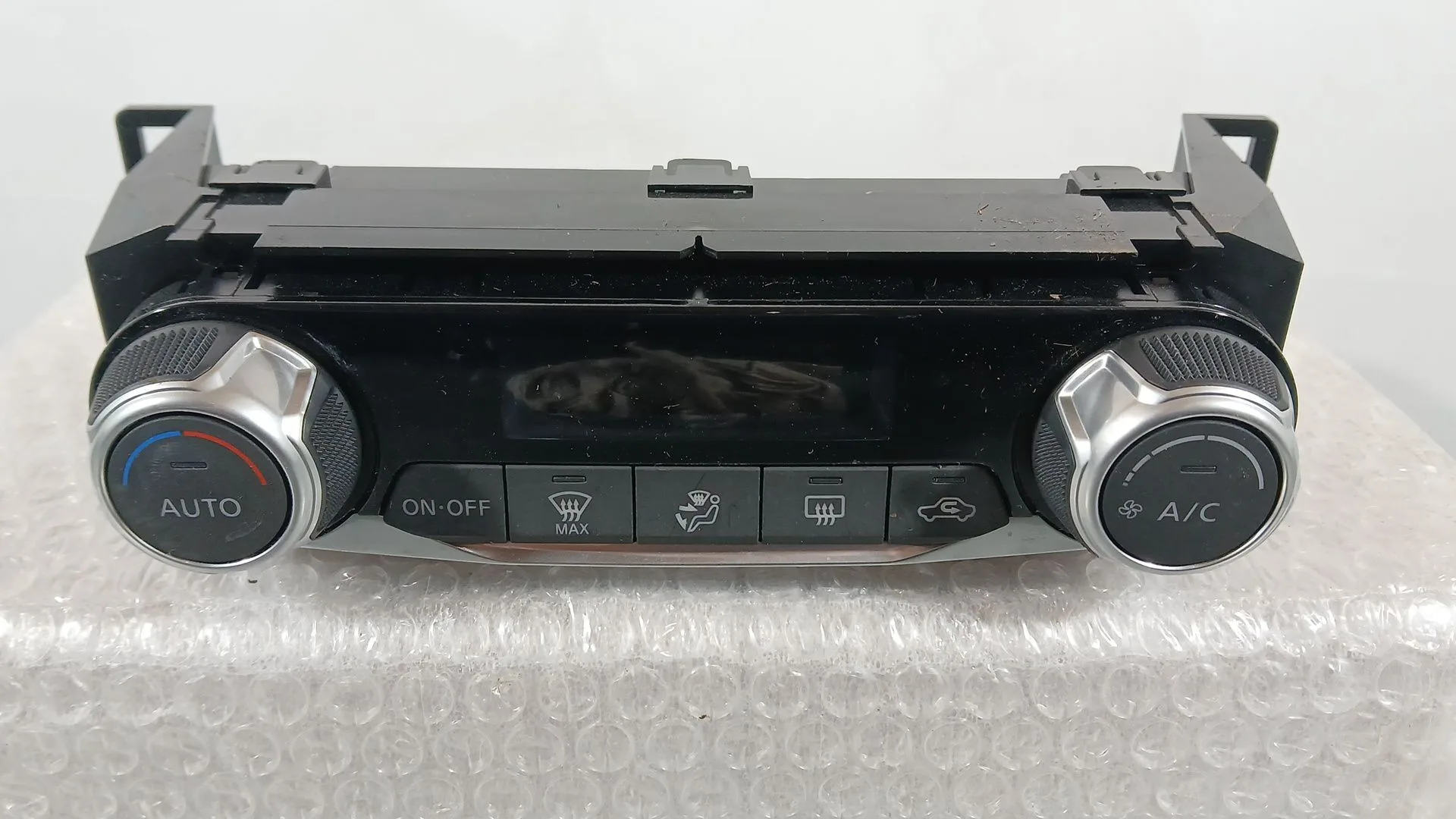 Mando Climatizador para Nissan Micra V (K14)