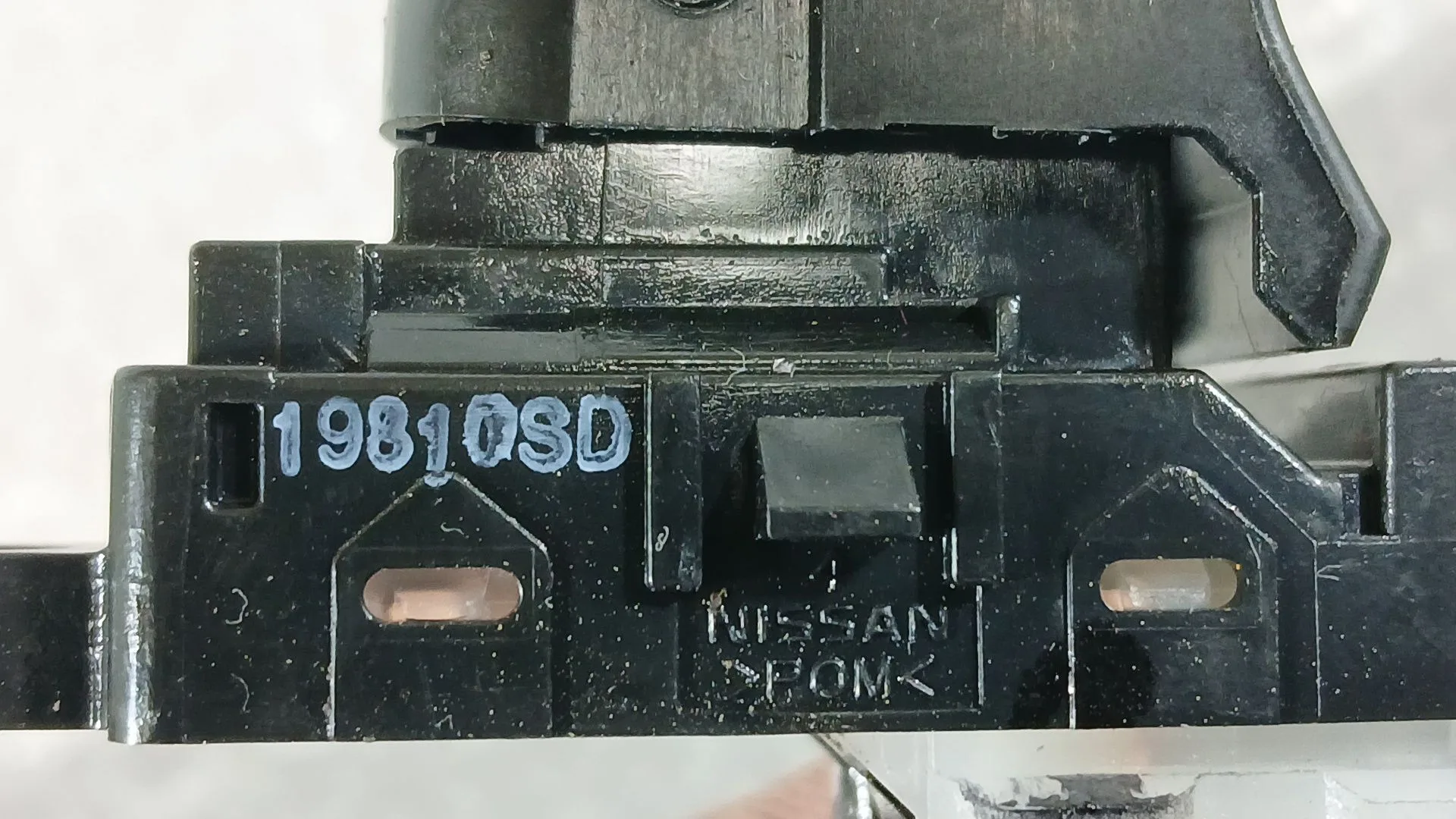 Mando Elevalunas Trasero Derecho para Nissan Micra V (K14)