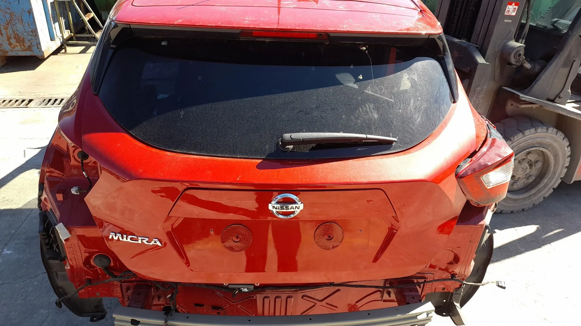 Porton Trasero para Nissan Micra V (K14)