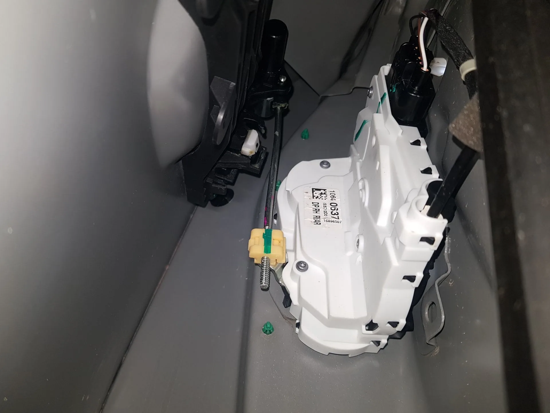 Cerradura Puerta Trasera Derecha para Mg Hs (As23)