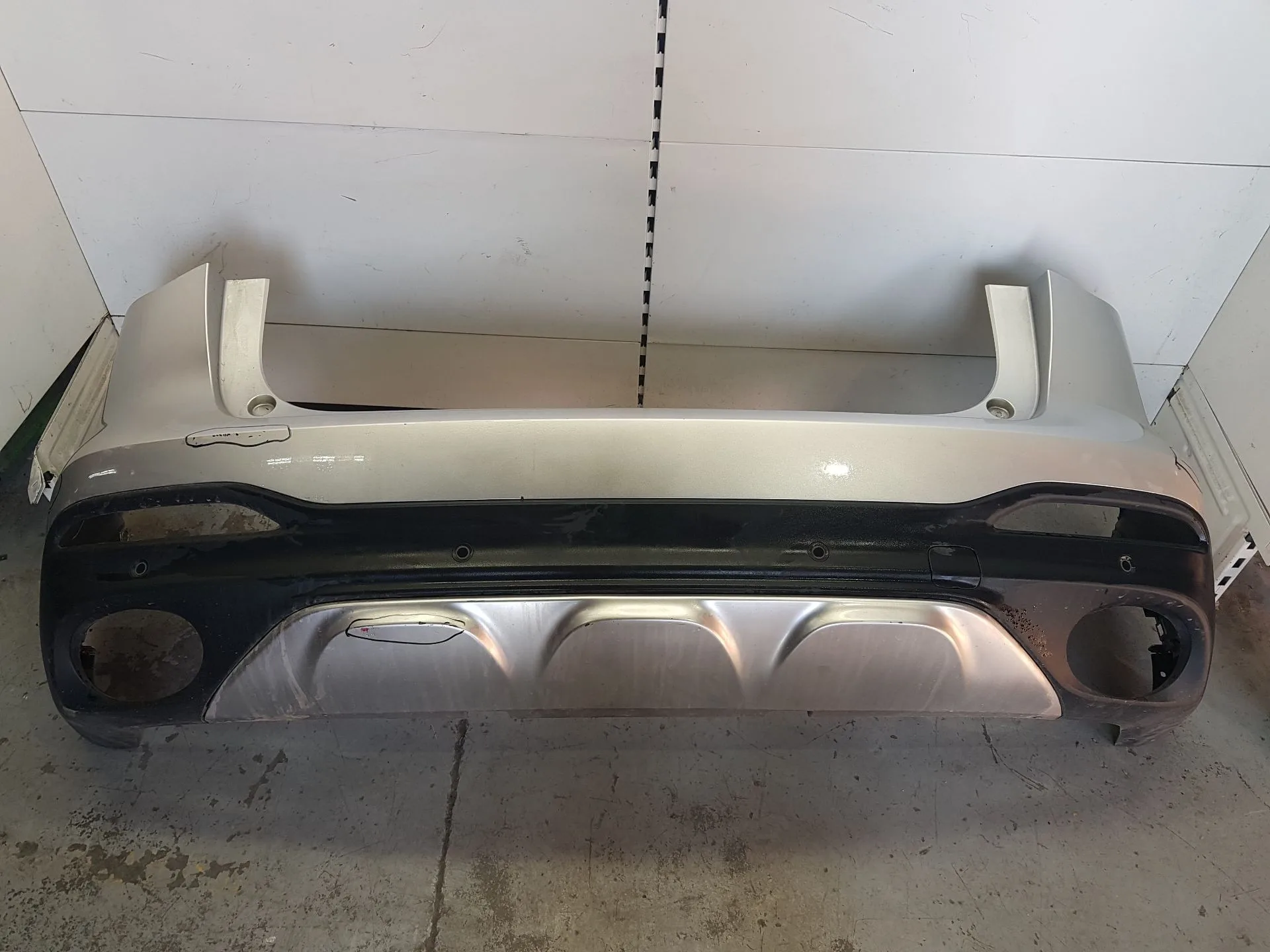 Paragolpes Trasero para Mg Hs (As23)