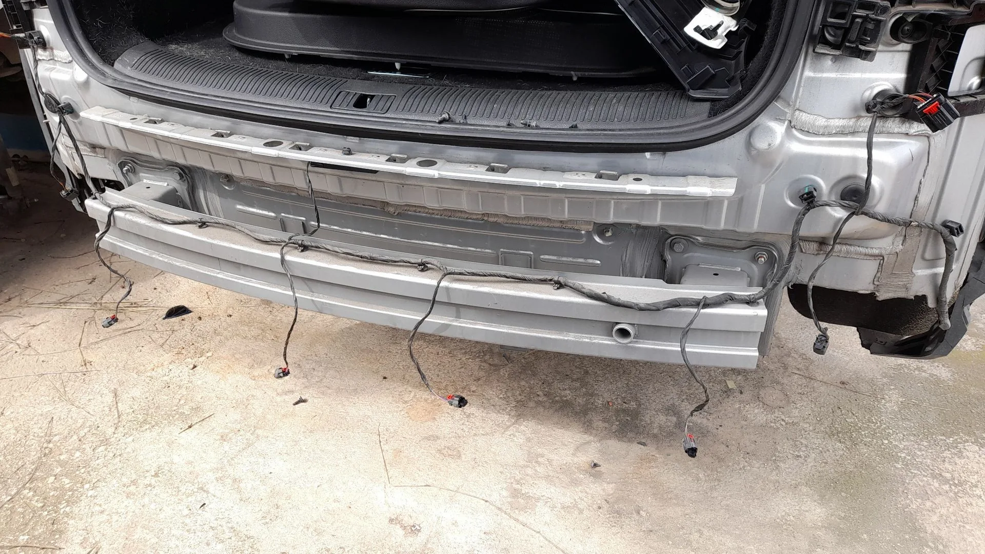 Refuerzo Paragolpes Trasero para Mg Hs (As23)