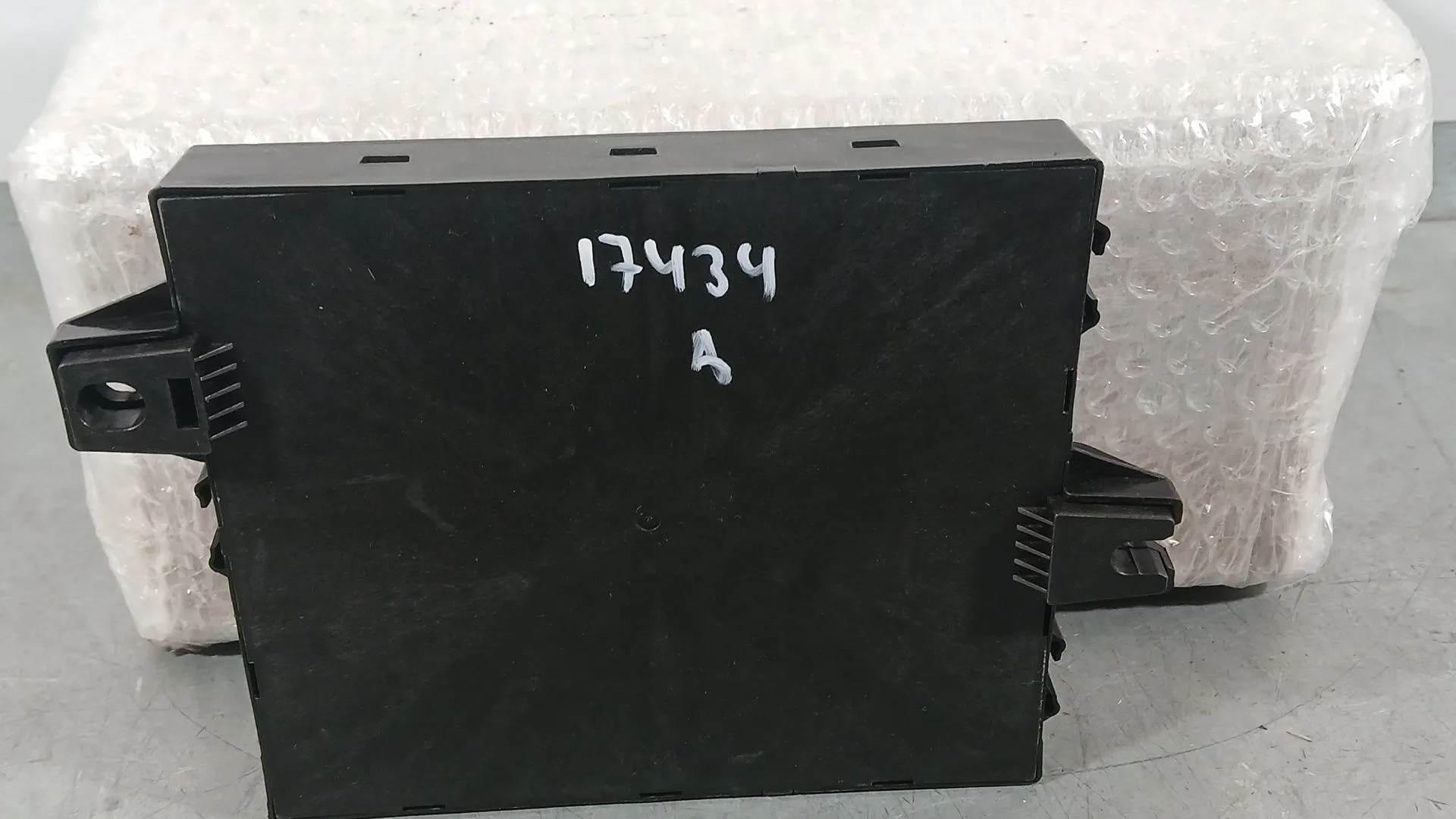 Caja Reles / Fusibles para Mg Hs (As23)