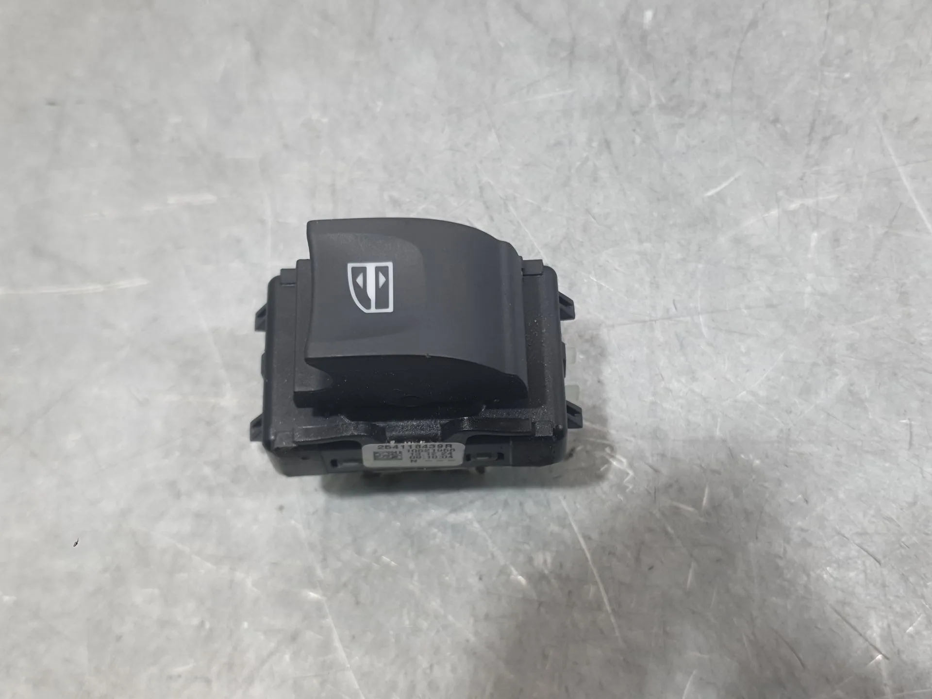 Mando Elevalunas Trasero Derecho para Dacia Sandero Iii