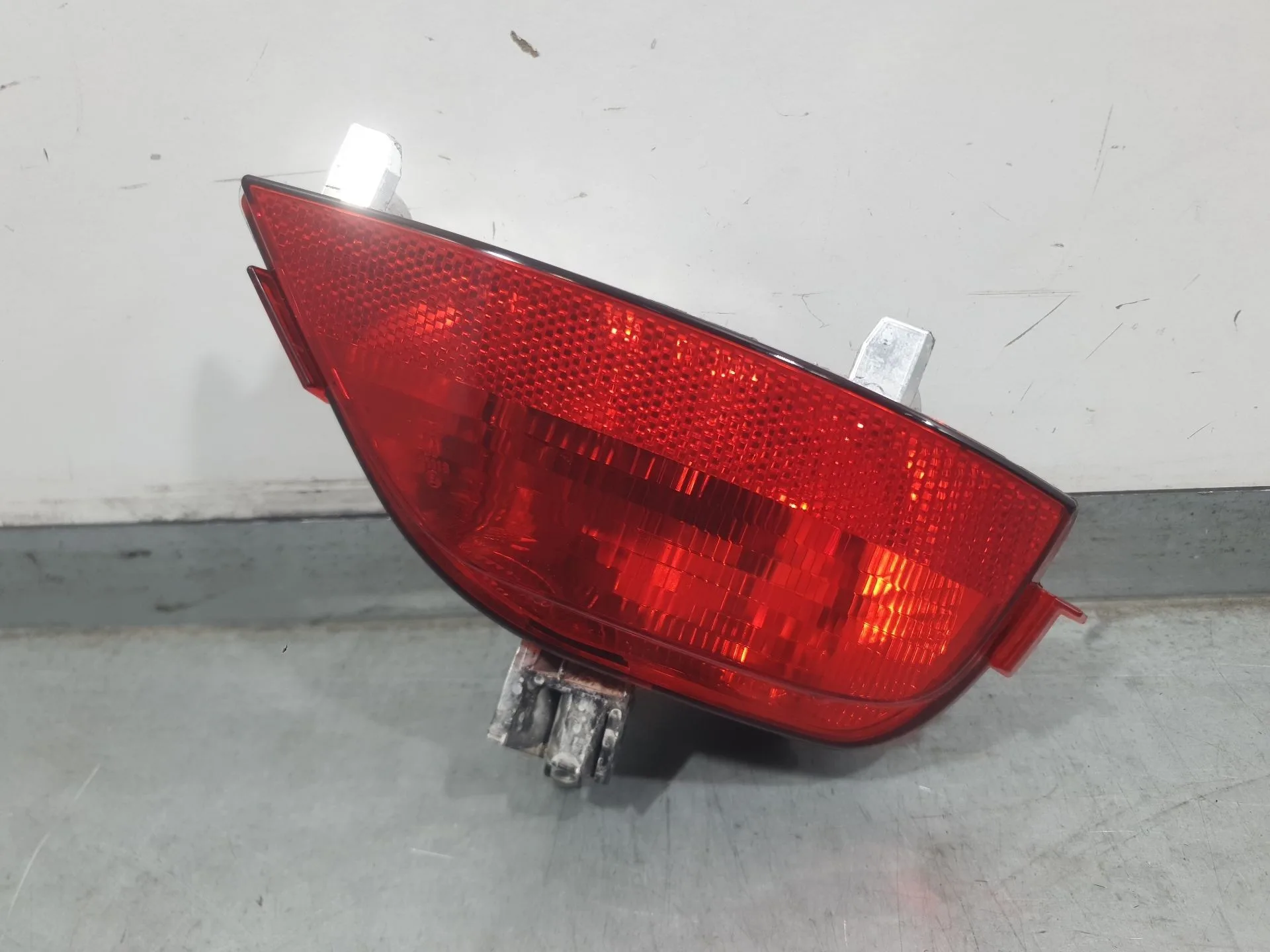 Piloto Trasero Derecho Paragolpes para Dacia Sandero Iii