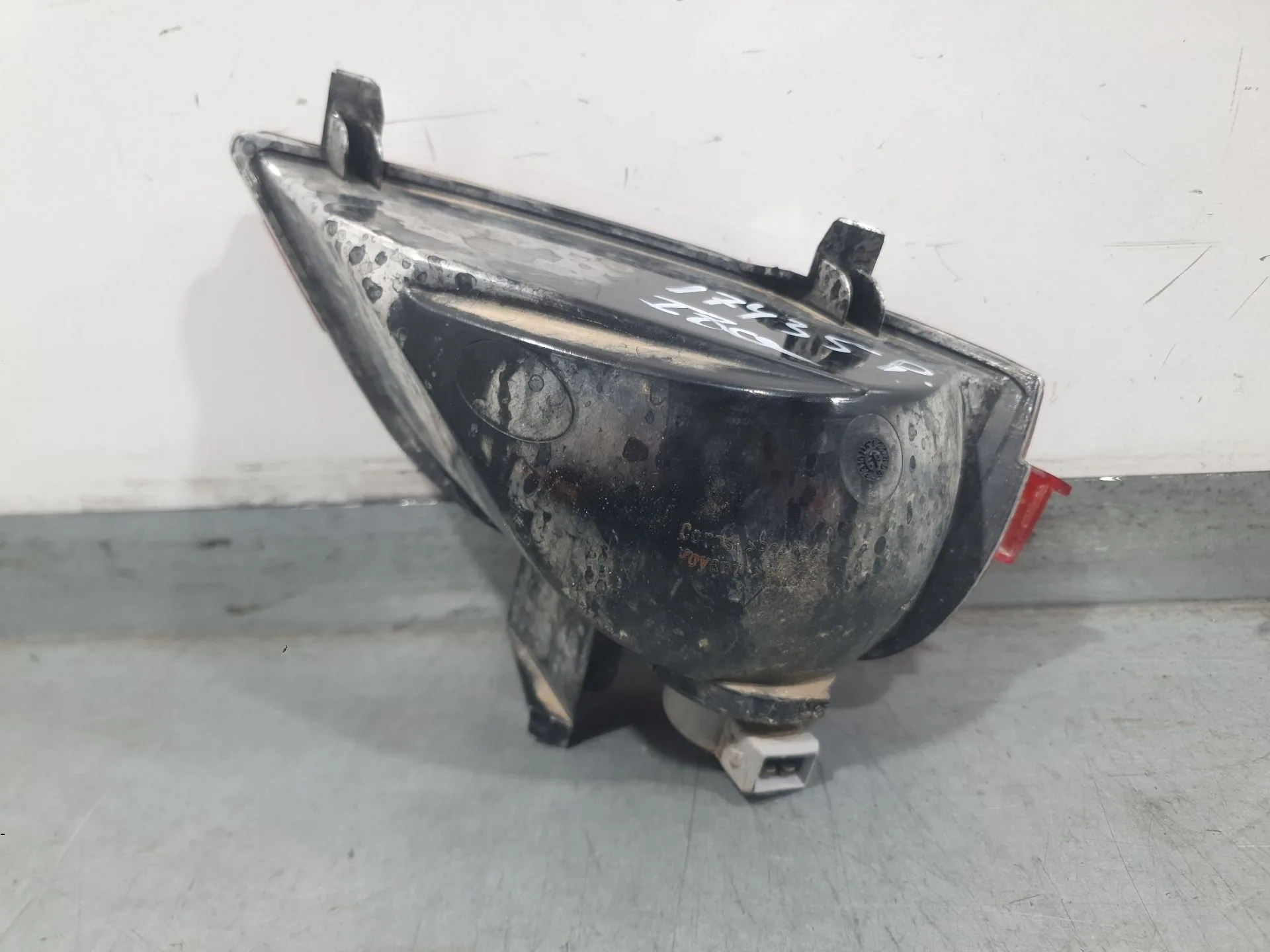 Piloto Trasero Izquierdo Paragolpes para Dacia Sandero Iii