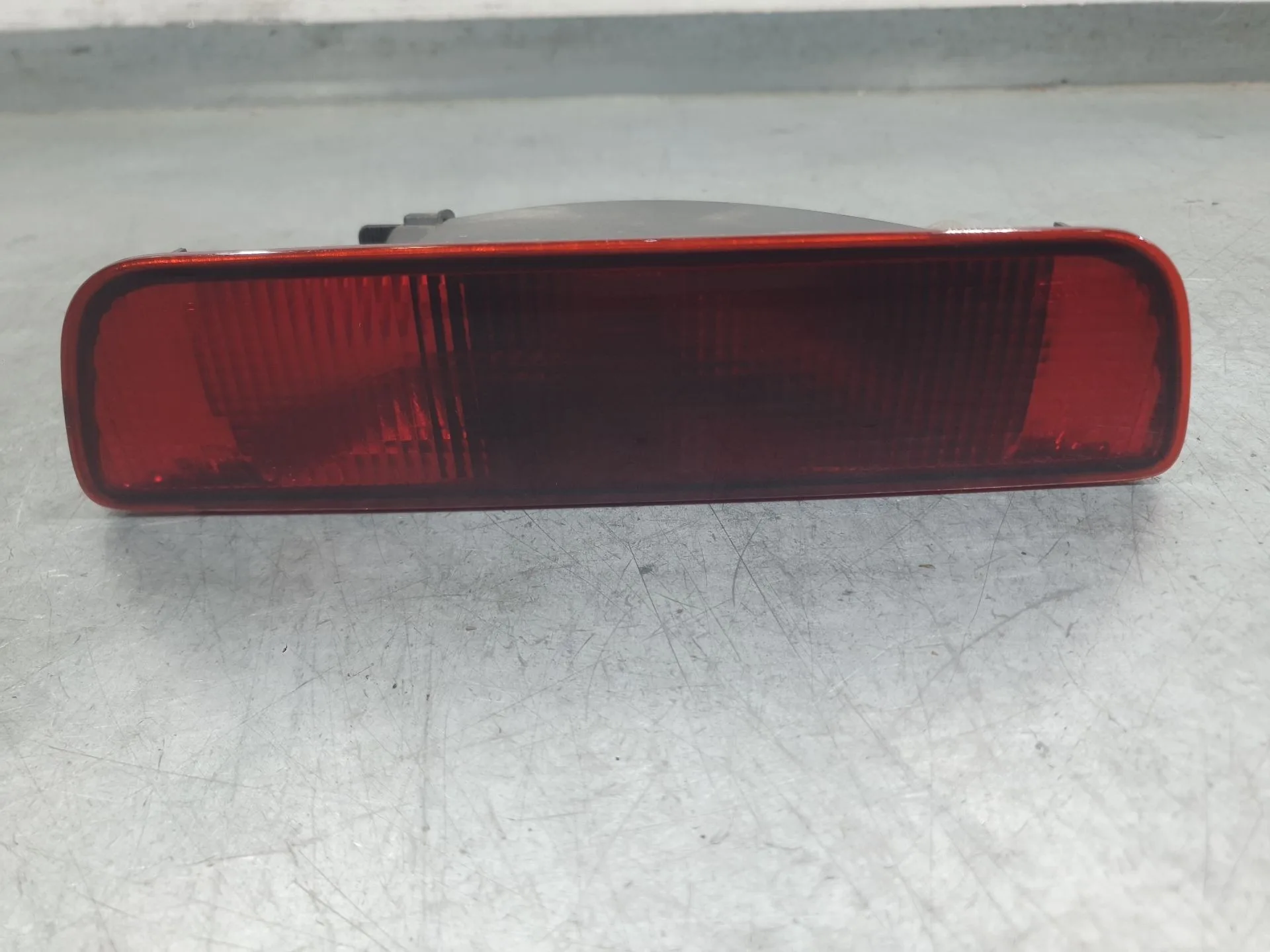 Piloto Trasero Central para Nissan Micra V (K14)