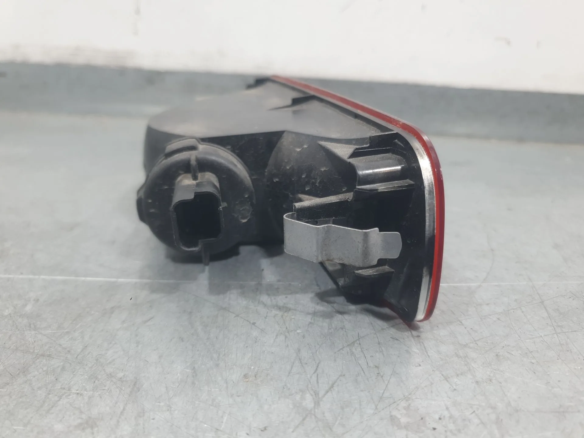 Piloto Trasero Central para Nissan Micra V (K14)