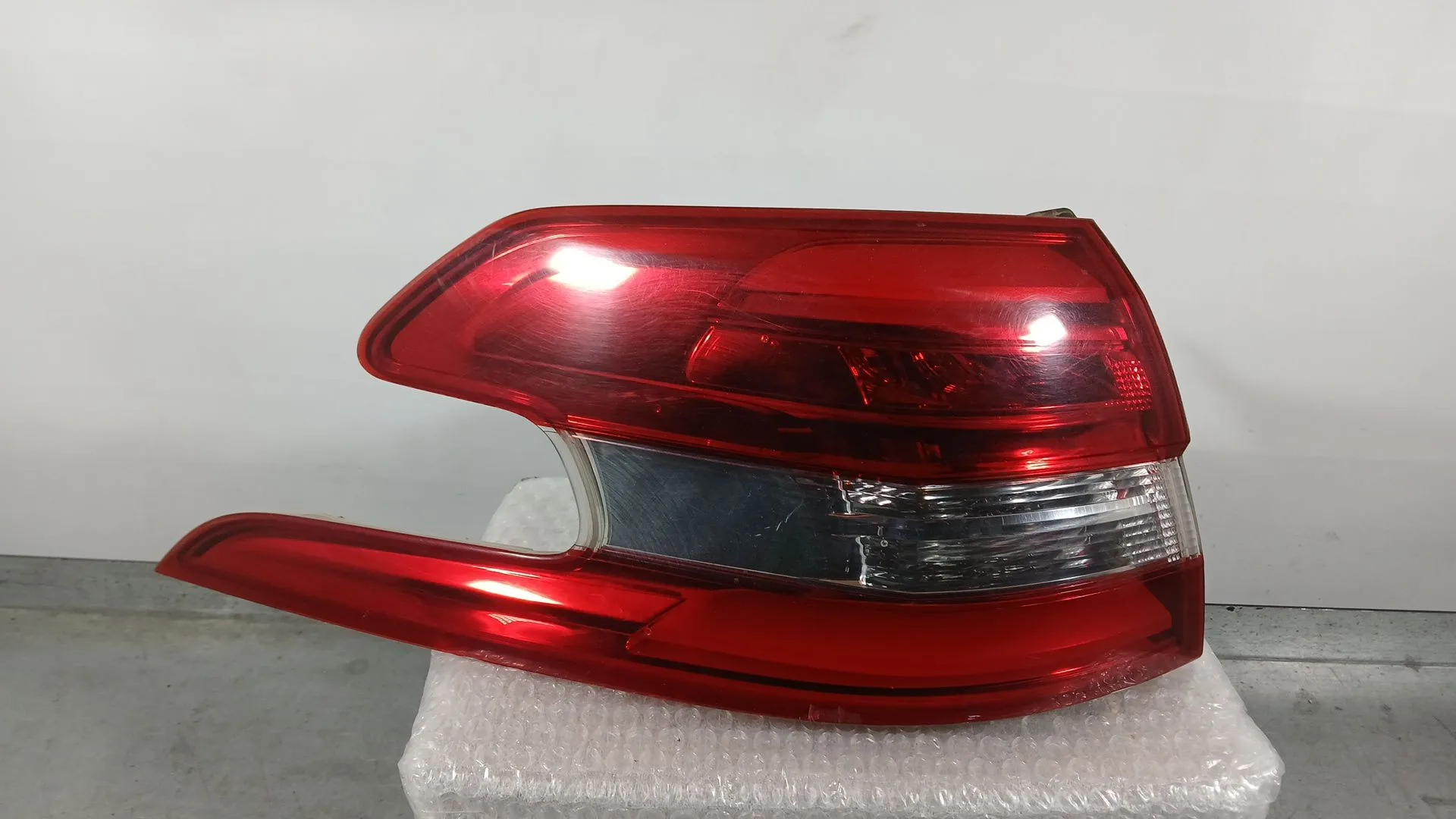 Piloto Trasero Izquierdo Interior para Peugeot 308 Sw Ii (Lc_, Lj_, Lr_, Lx_, L4_)